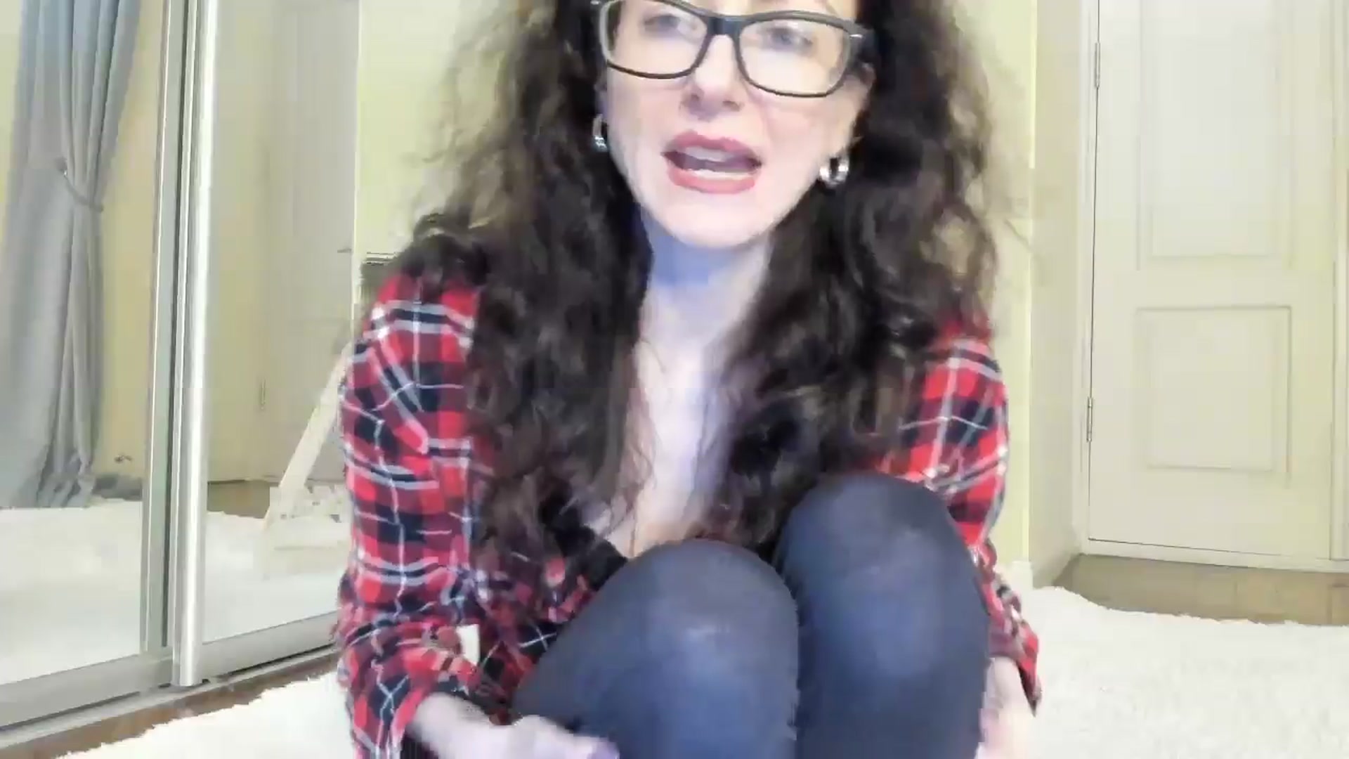 Gallery image thumbnail from Baby_Jewel's myfreecams stream on, 08/11/2024, 14:05 image 3 of 20