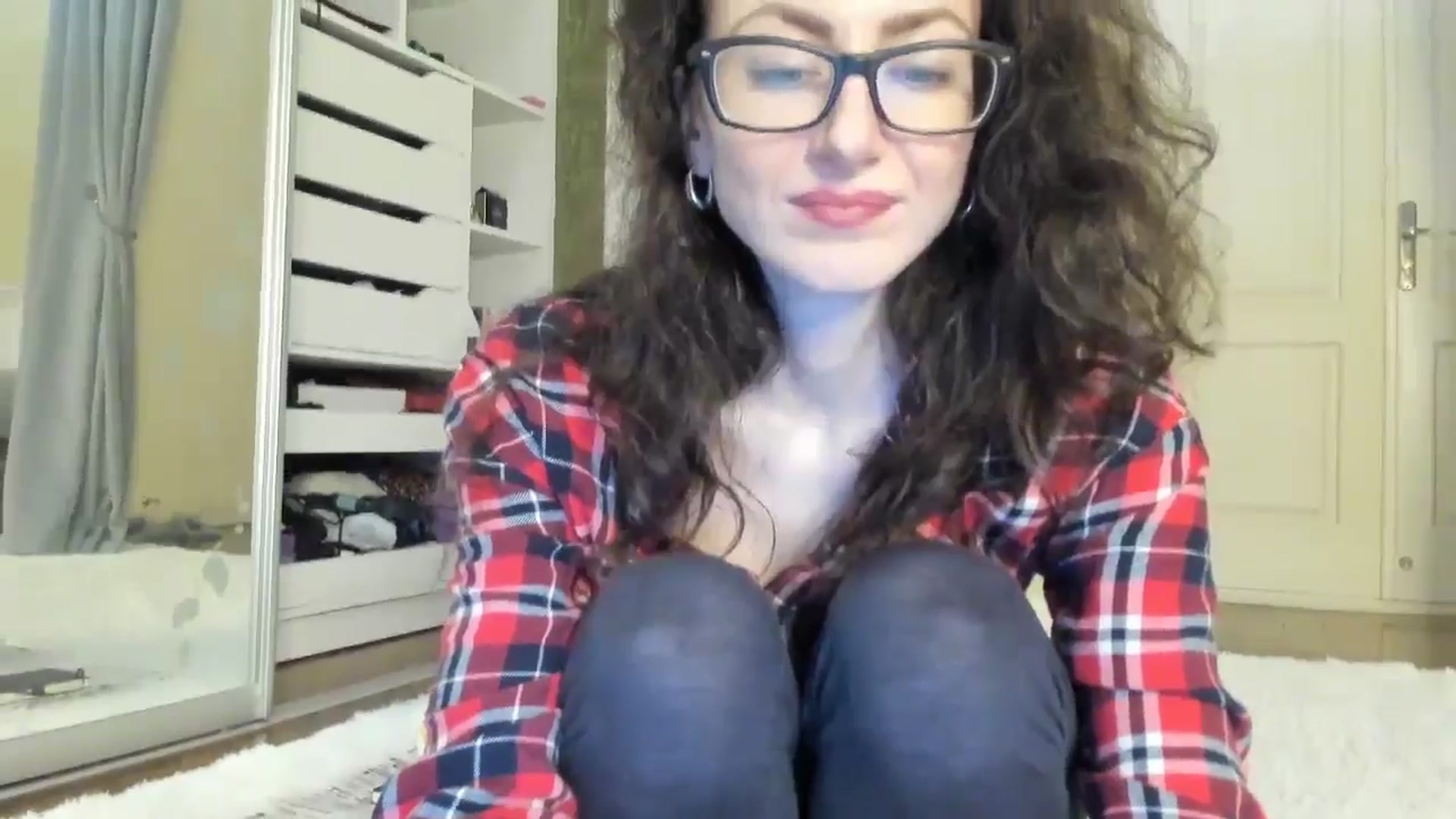 Gallery image thumbnail from Baby_Jewel's myfreecams stream on, 08/11/2024, 14:05 image 17 of 20