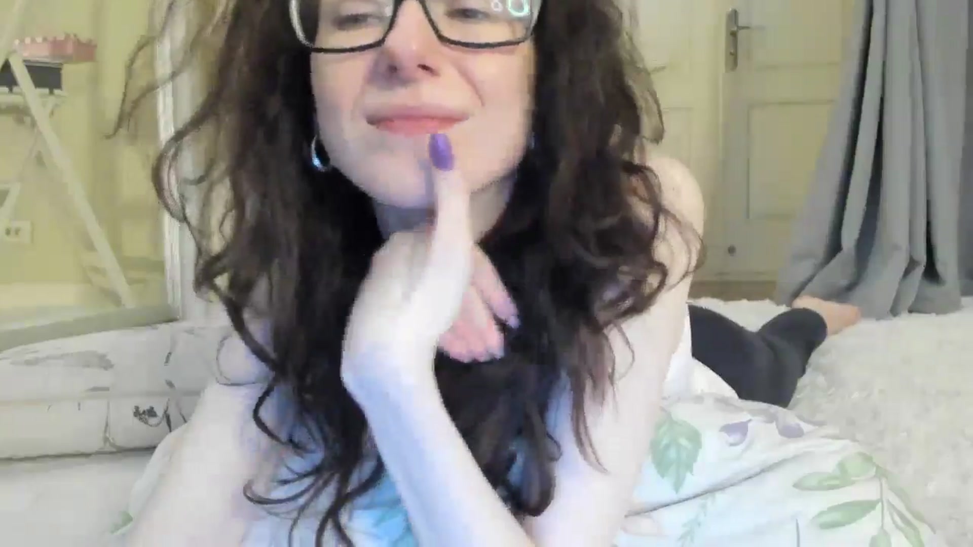 Gallery image thumbnail from Baby_Jewel's myfreecams stream on, 08/13/2024, 14:36 image 6 of 20