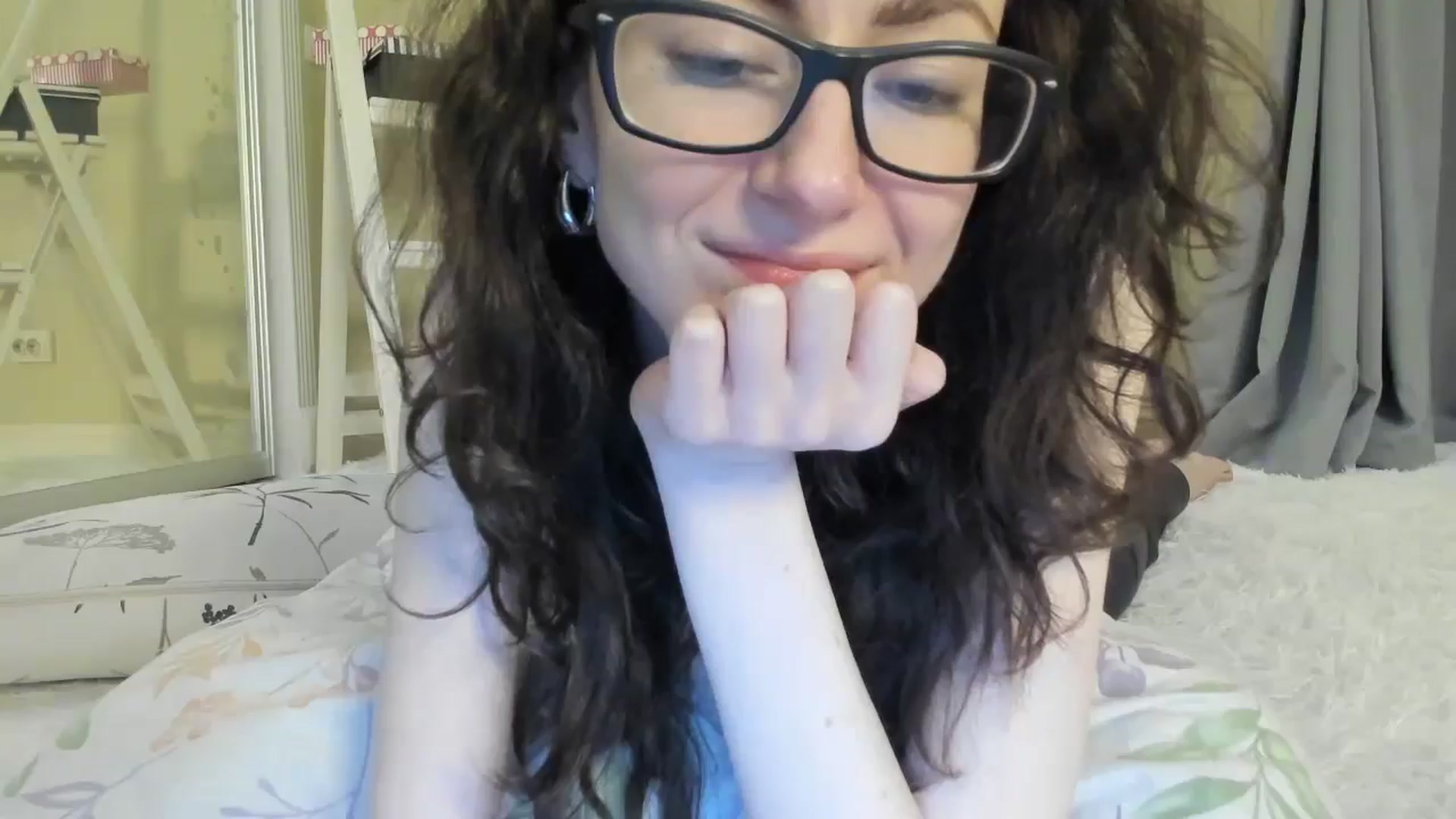 Gallery image thumbnail from Baby_Jewel's myfreecams stream on, 08/13/2024, 14:36 image 5 of 20