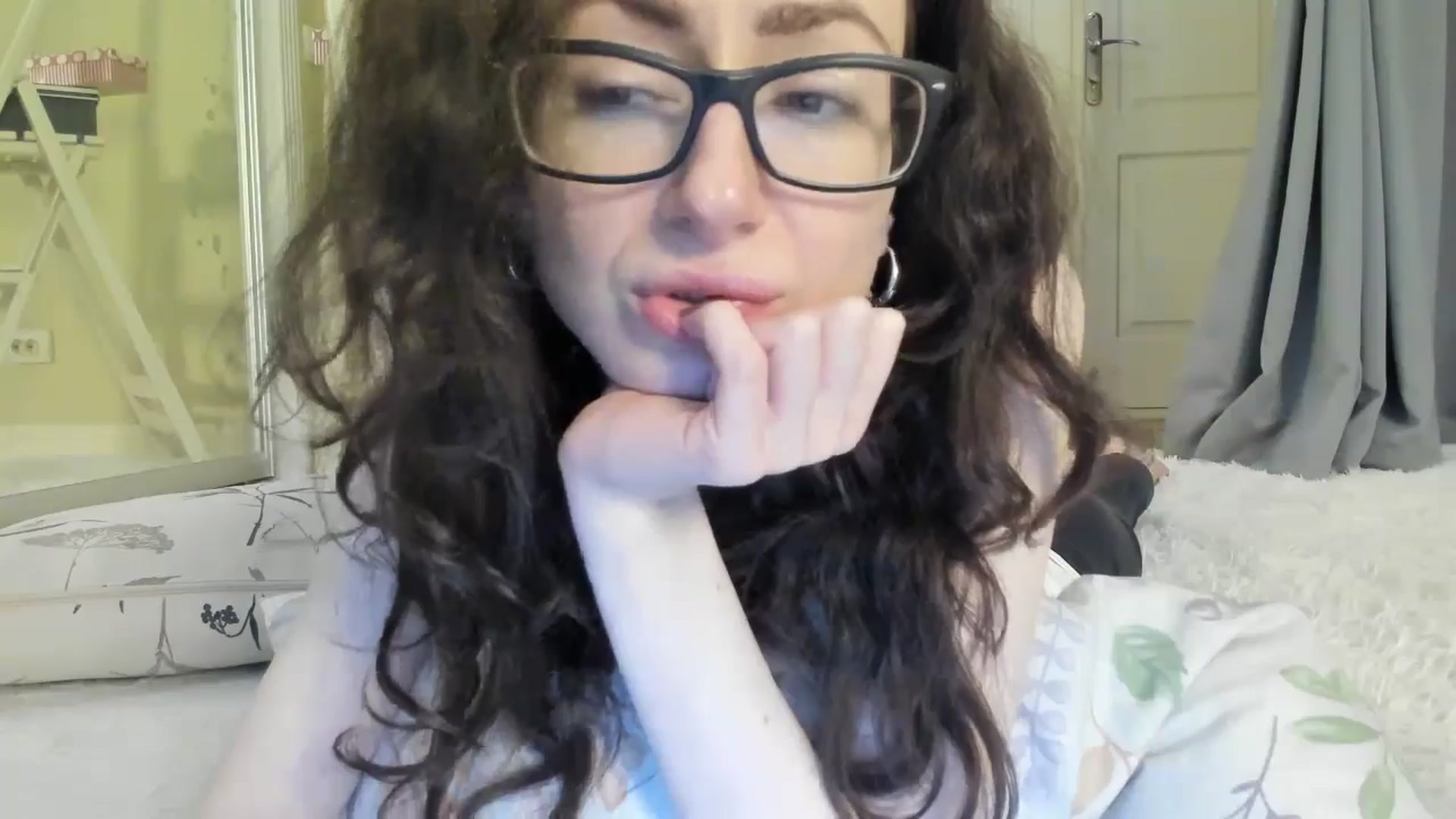 Gallery image thumbnail from Baby_Jewel's myfreecams stream on, 08/13/2024, 14:36 image 9 of 20