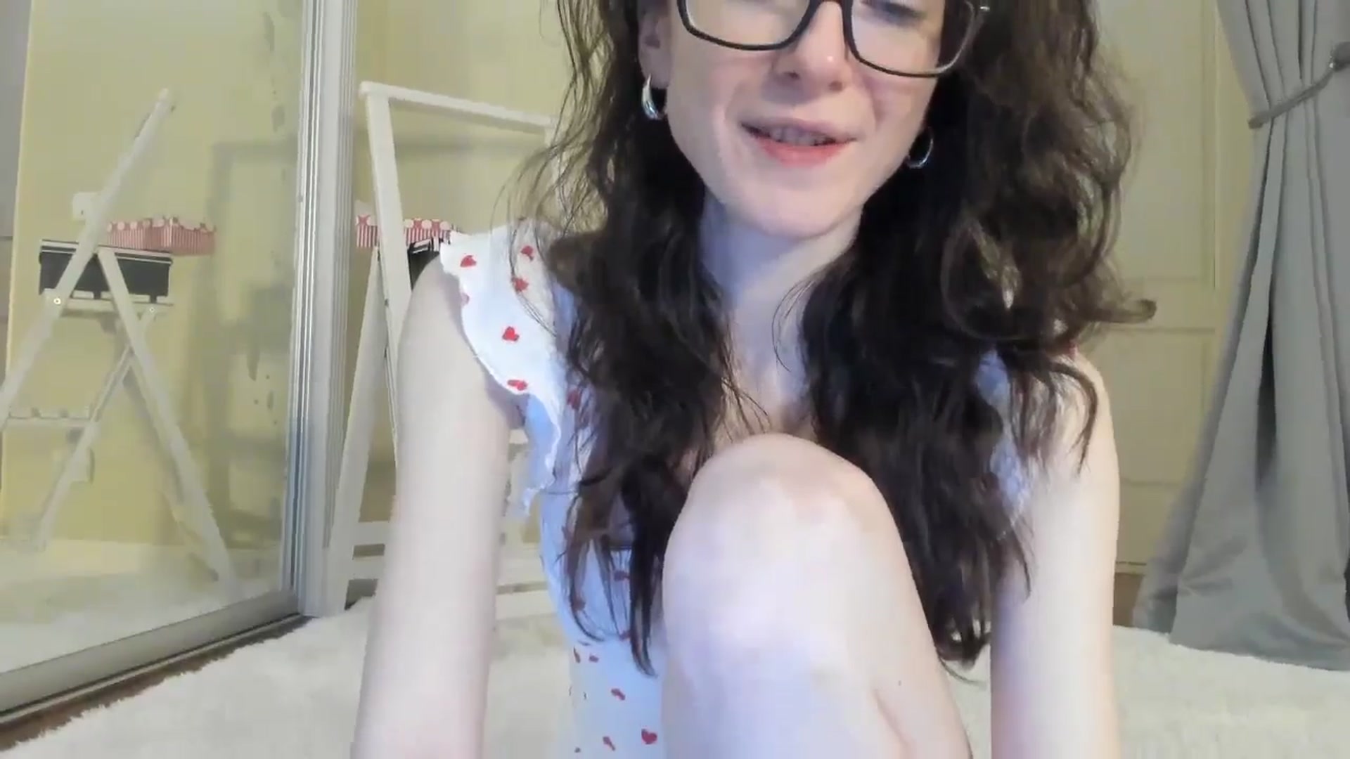 Gallery image thumbnail from Baby_Jewel's myfreecams stream on, 08/15/2024, 09:50 image 10 of 20