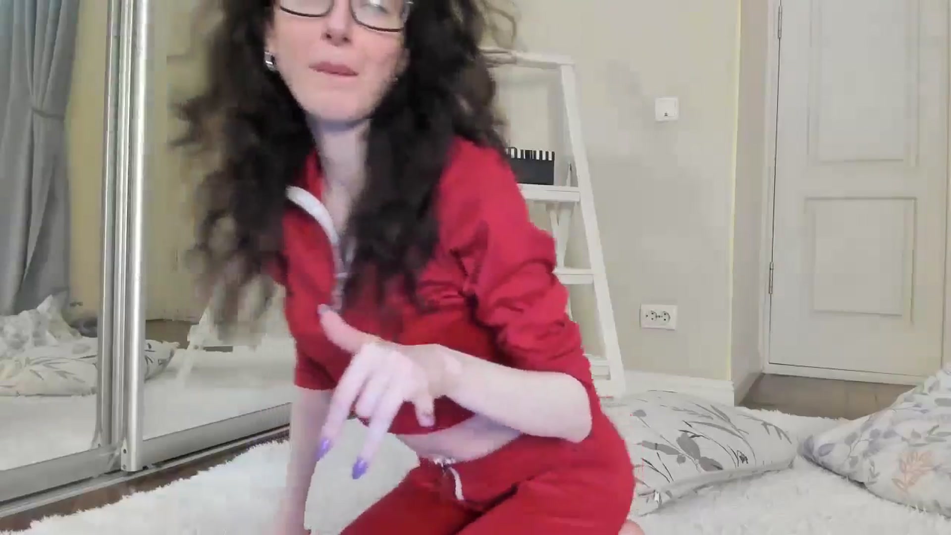 Gallery image thumbnail from Baby_Jewel's myfreecams stream on, 08/16/2024, 10:23 image 8 of 20