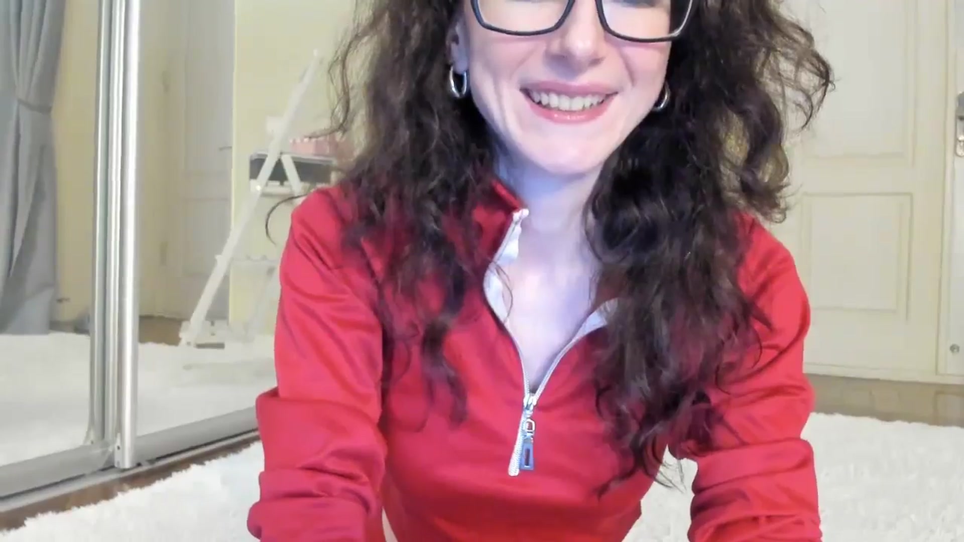 Gallery image thumbnail from Baby_Jewel's myfreecams stream on, 08/16/2024, 12:16 image 10 of 20