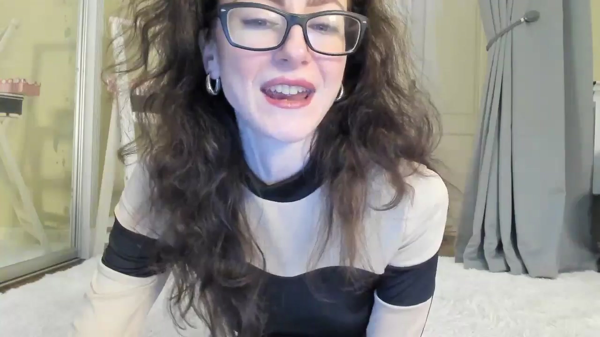 Gallery image thumbnail from Baby_Jewel's myfreecams stream on, 08/17/2024, 10:01 image 5 of 20