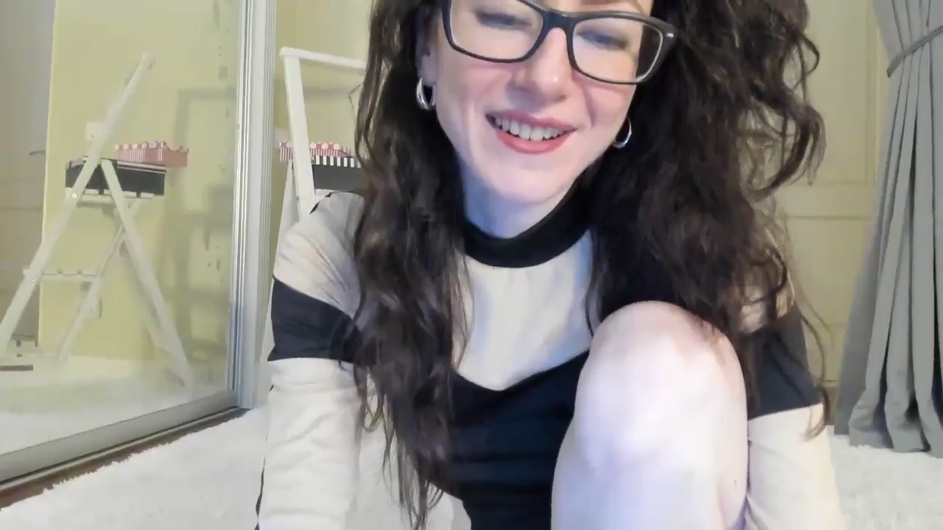 Gallery image thumbnail from Baby_Jewel's myfreecams stream on, 08/17/2024, 10:01 image 18 of 20
