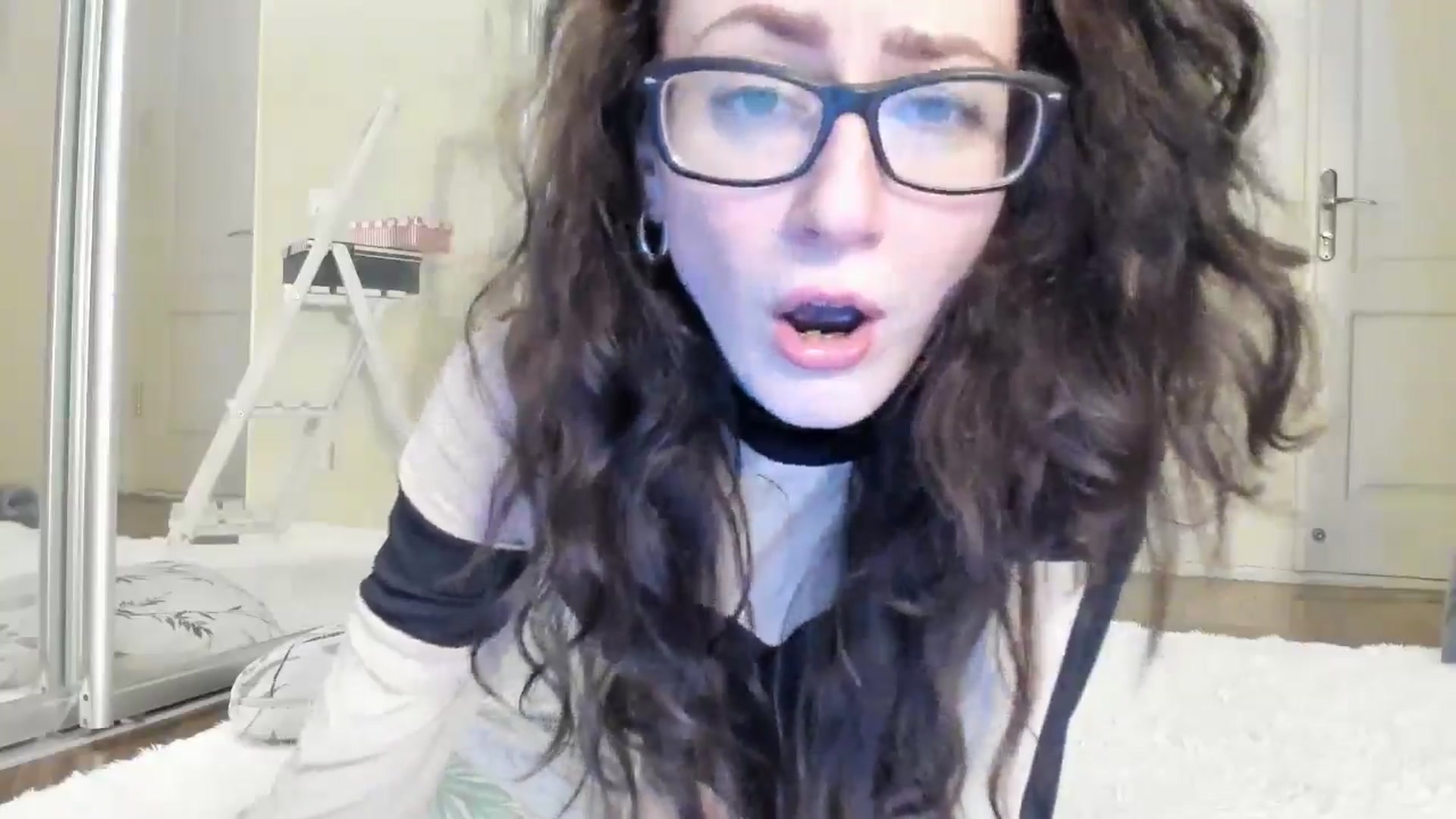 Gallery image thumbnail from Baby_Jewel's myfreecams stream on, 08/17/2024, 12:57 image 11 of 20