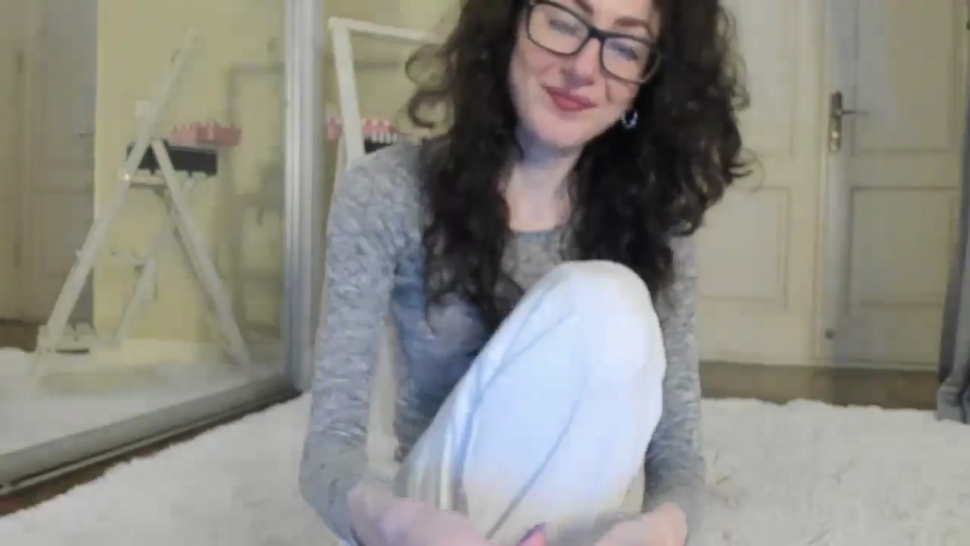 Gallery image thumbnail from Baby_Jewel's myfreecams stream on, 08/20/2024, 09:17 image 4 of 20