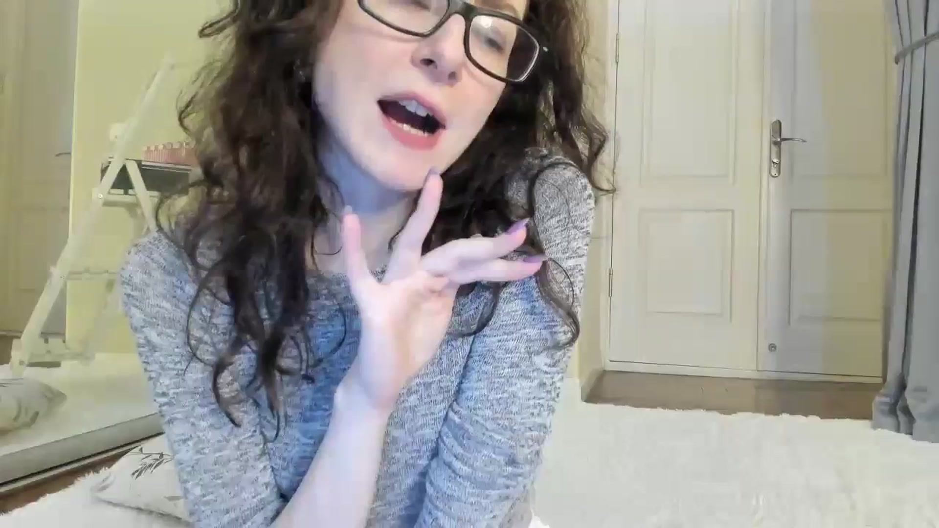 Gallery image thumbnail from Baby_Jewel's myfreecams stream on, 08/20/2024, 11:55 image 18 of 20