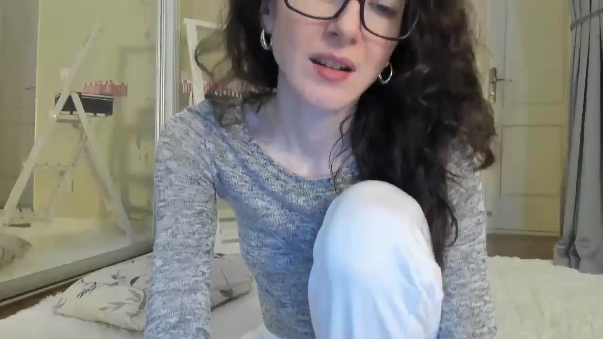Gallery image thumbnail from Baby_Jewel's myfreecams stream on, 08/20/2024, 11:55 image 5 of 20