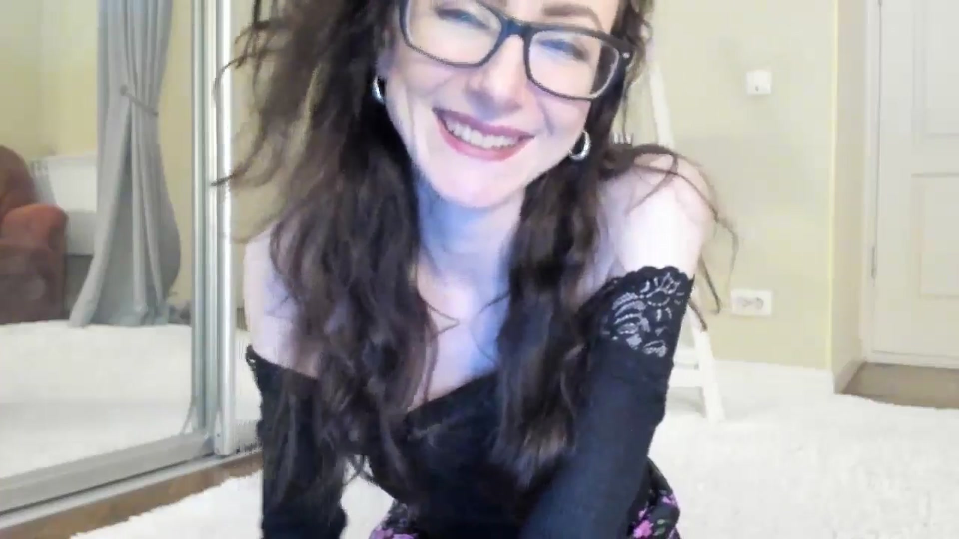 Gallery image thumbnail from Baby_Jewel's myfreecams stream on, 08/21/2024, 13:11 image 12 of 20
