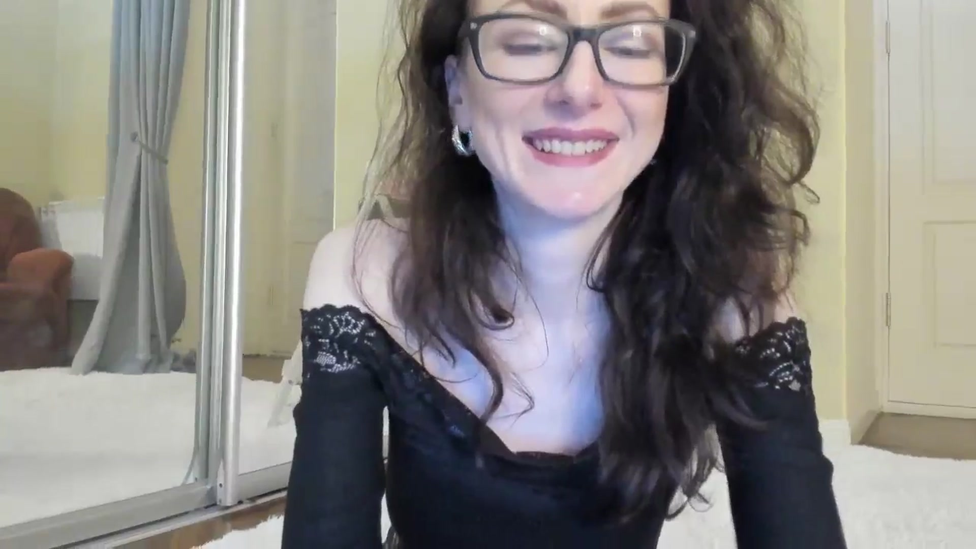 Gallery image thumbnail from Baby_Jewel's myfreecams stream on, 08/21/2024, 13:11 image 2 of 20