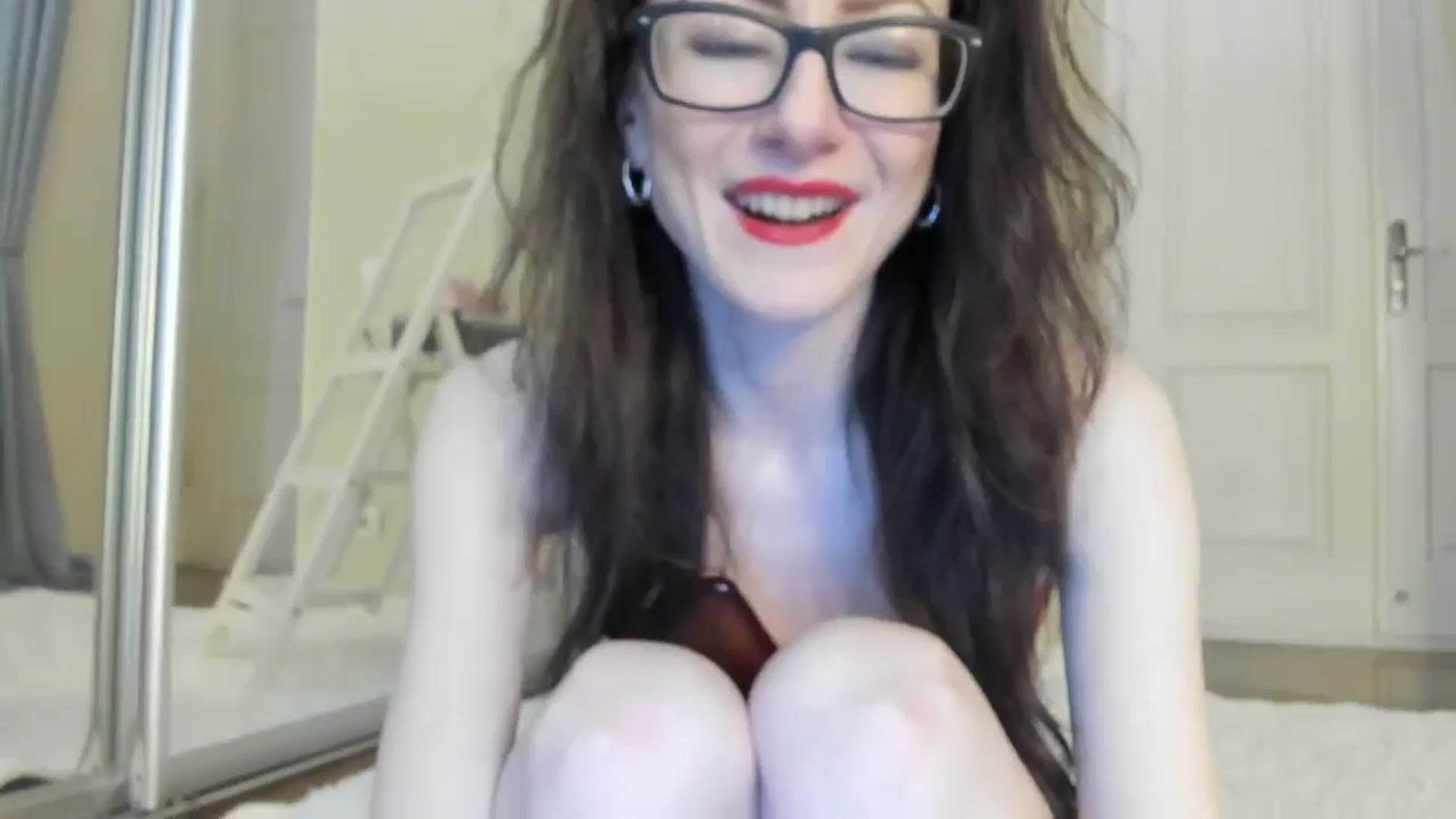 Gallery image thumbnail from Baby_Jewel's myfreecams stream on, 08/23/2024, 11:38 image 6 of 20