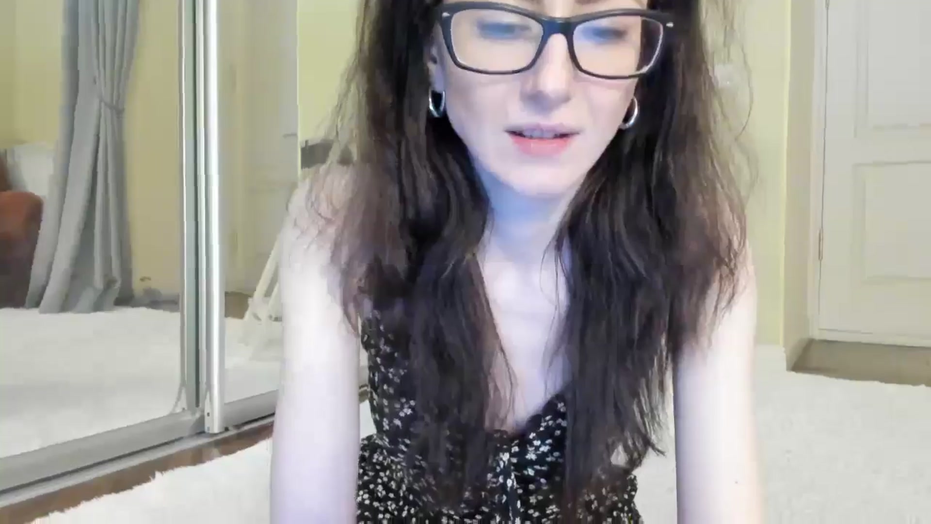 Gallery image thumbnail from Baby_Jewel's myfreecams stream on, 08/24/2024, 12:56 image 10 of 20