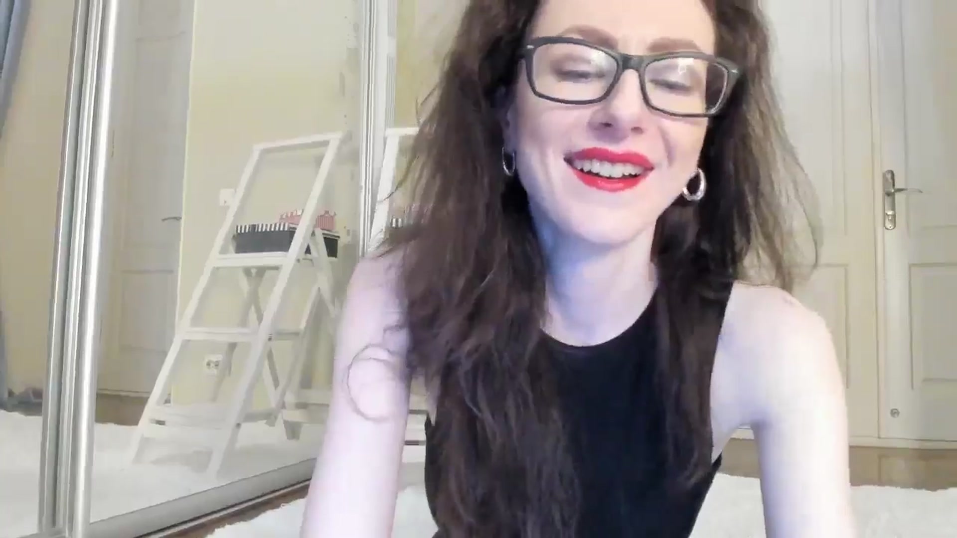 Gallery image thumbnail from Baby_Jewel's myfreecams stream on, 08/25/2024, 11:18 image 5 of 20