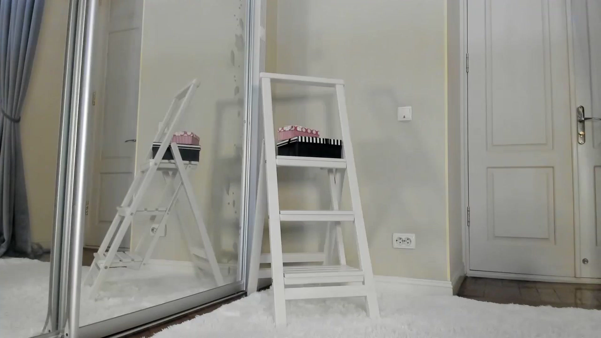 Gallery image thumbnail from Baby_Jewel's myfreecams stream on, 08/25/2024, 12:22 image 4 of 20