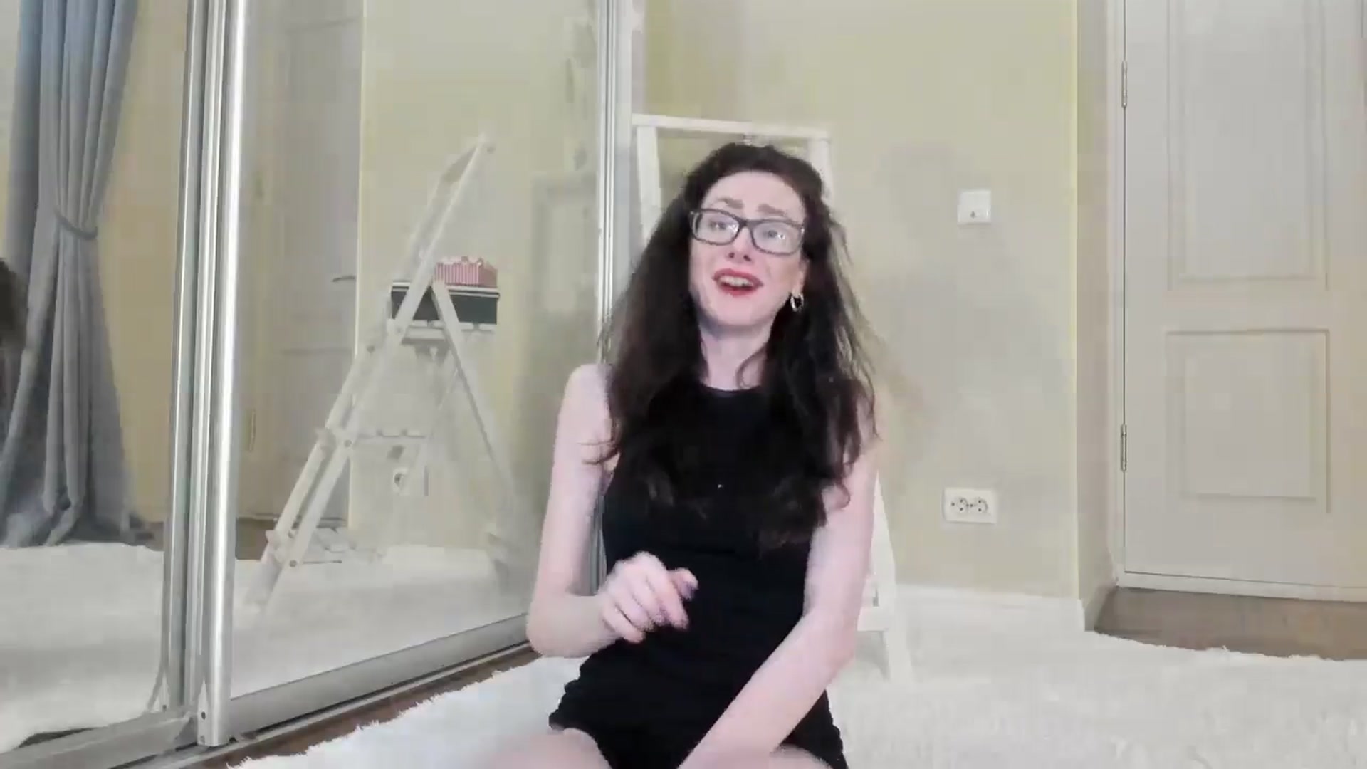 Gallery image thumbnail from Baby_Jewel's myfreecams stream on, 08/25/2024, 13:17 image 4 of 20