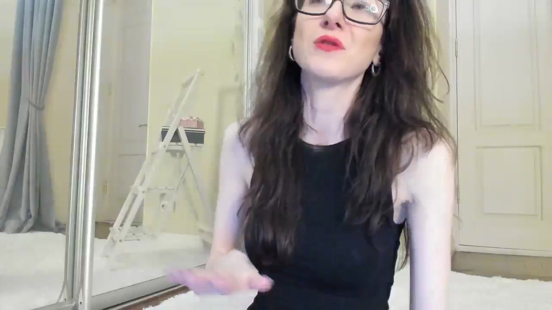 Gallery image thumbnail from Baby_Jewel's myfreecams stream on, 08/25/2024, 14:09 image 9 of 20