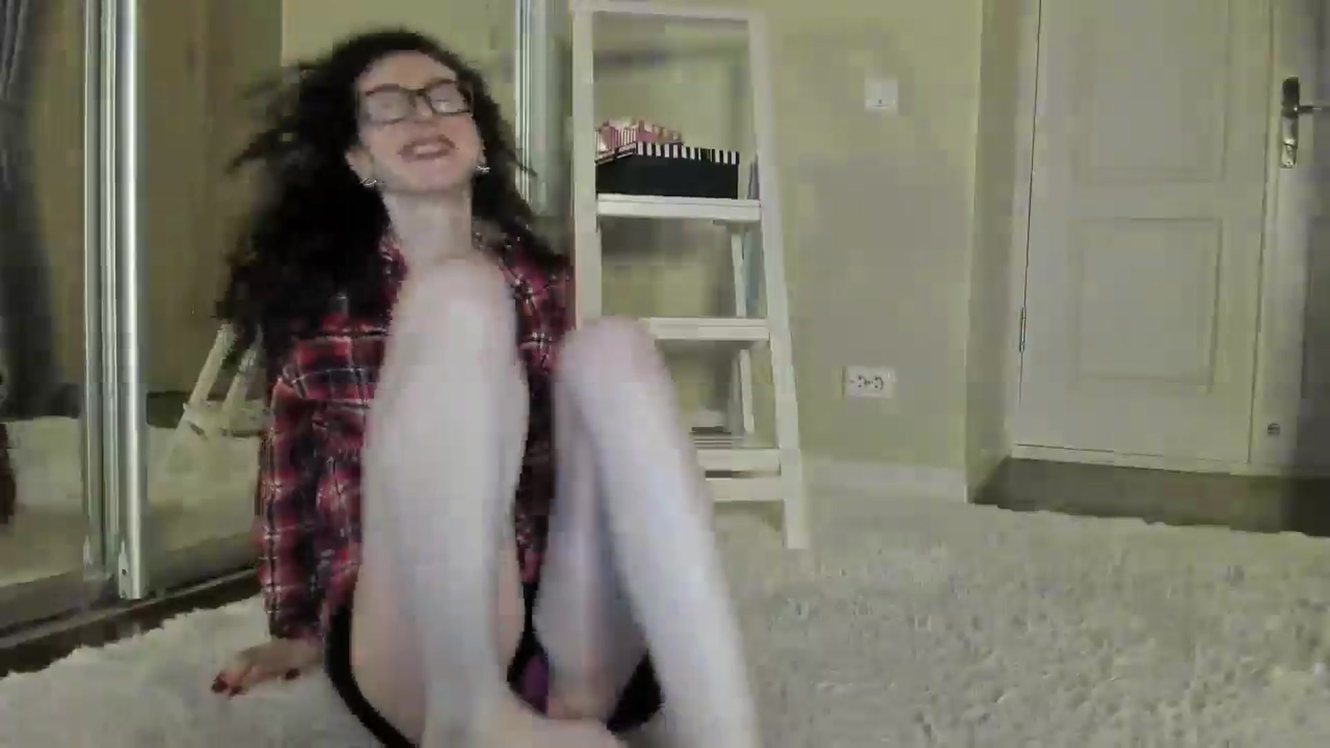 Gallery image thumbnail from Baby_Jewel's myfreecams stream on, 08/27/2024, 09:12 image 4 of 20