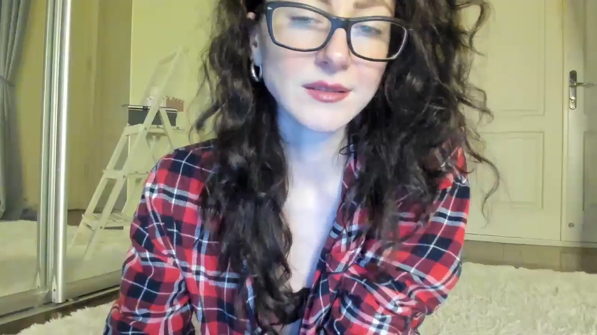 Gallery image thumbnail from Baby_Jewel's myfreecams stream on, 08/27/2024, 09:12 image 17 of 20