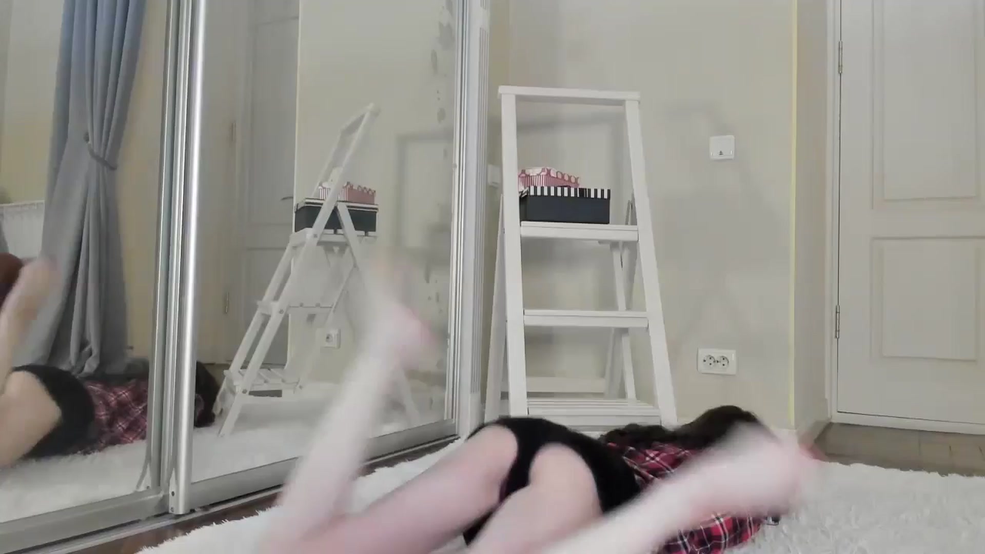 Gallery image thumbnail from Baby_Jewel's myfreecams stream on, 08/27/2024, 10:58 image 14 of 20