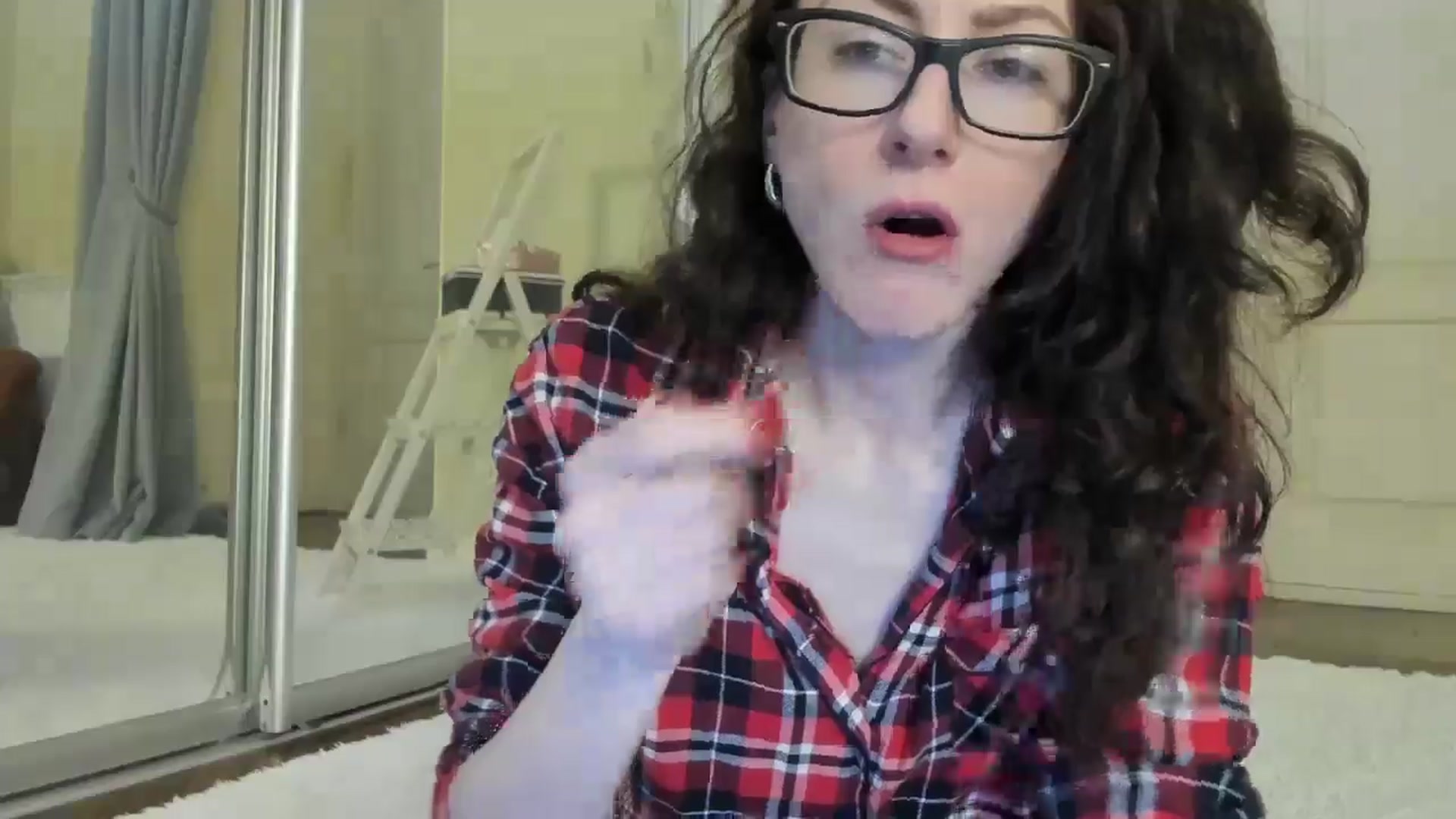 Gallery image thumbnail from Baby_Jewel's myfreecams stream on, 08/27/2024, 10:58 image 6 of 20