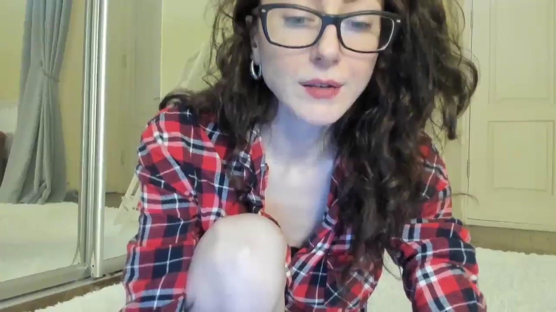 Gallery image thumbnail from Baby_Jewel's myfreecams stream on, 08/27/2024, 10:58 image 10 of 20