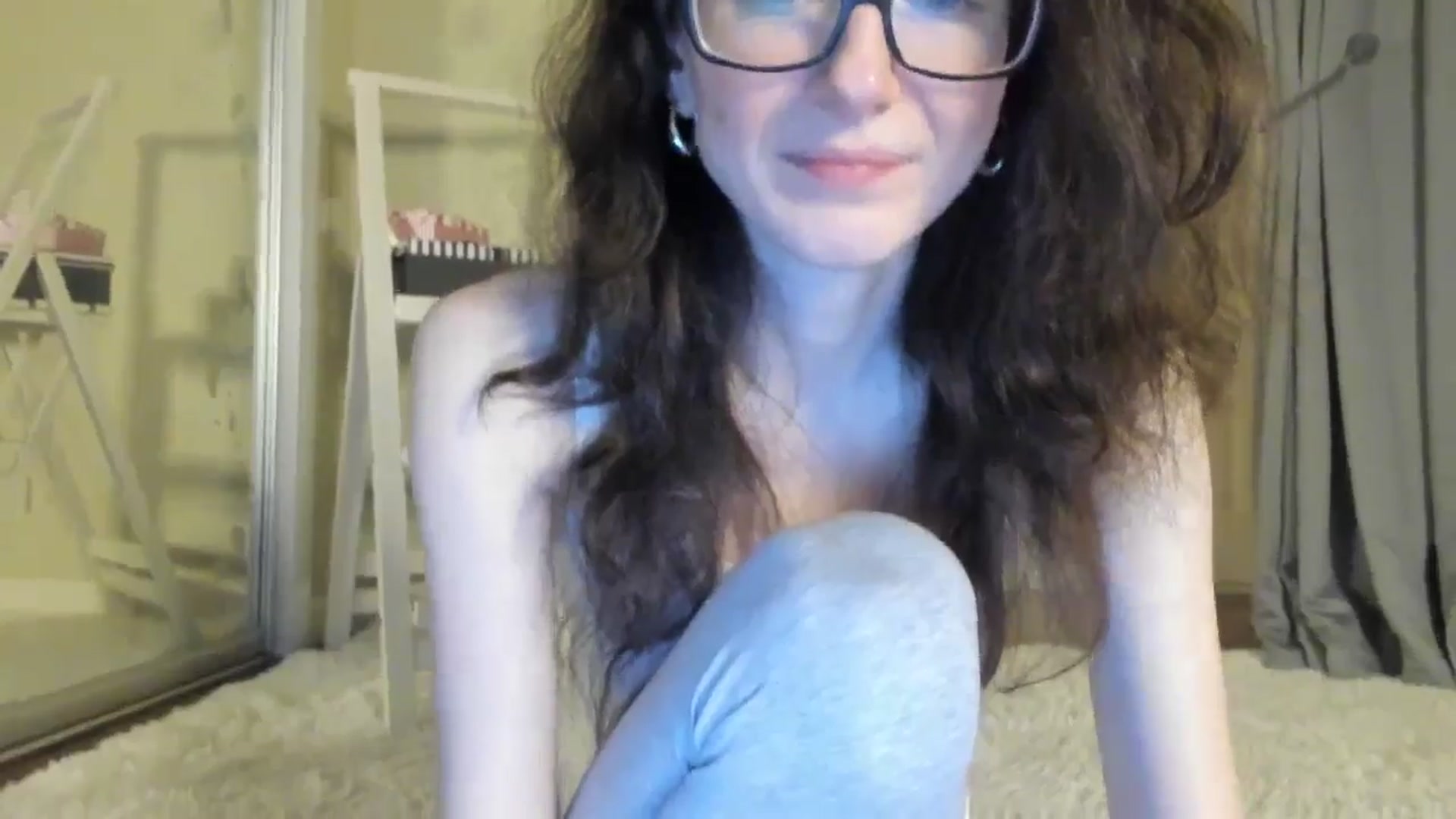Gallery image thumbnail from Baby_Jewel's myfreecams stream on, 08/28/2024, 08:32 image 17 of 20