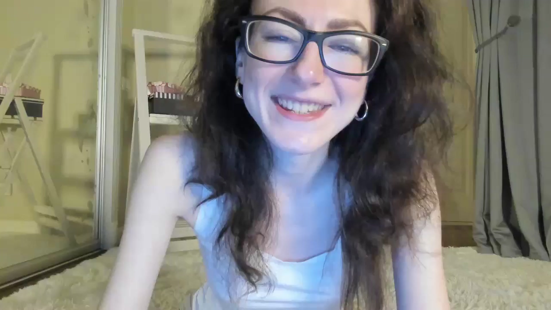 Gallery image thumbnail from Baby_Jewel's myfreecams stream on, 08/28/2024, 08:32 image 10 of 20