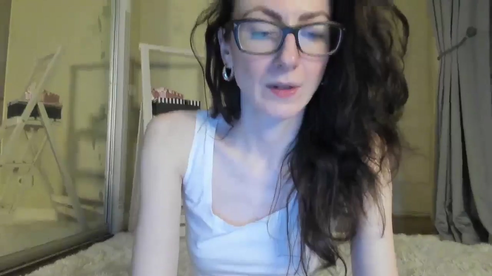 Gallery image thumbnail from Baby_Jewel's myfreecams stream on, 08/28/2024, 10:16 image 8 of 20