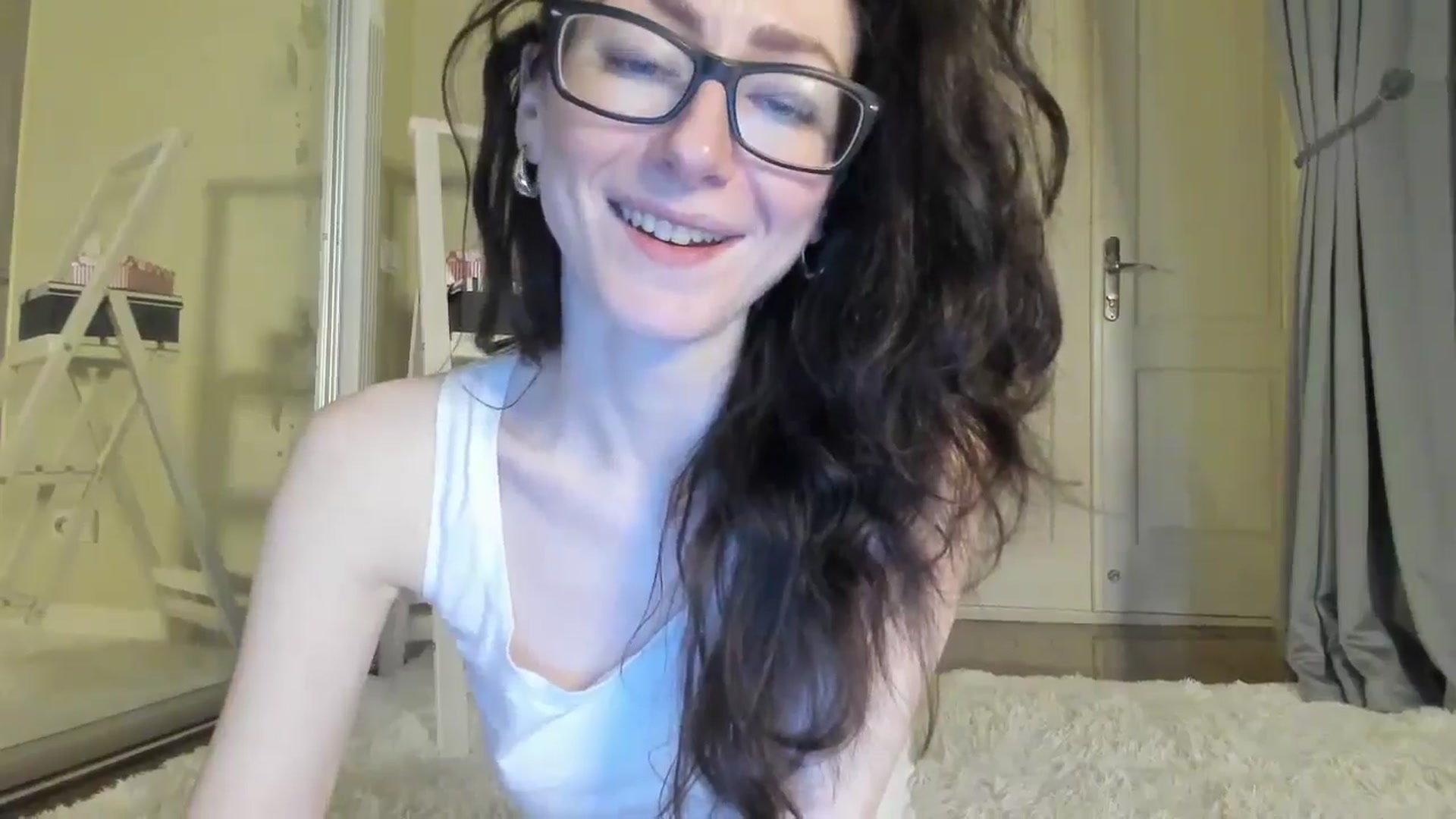 Gallery image thumbnail from Baby_Jewel's myfreecams stream on, 08/28/2024, 10:16 image 9 of 20