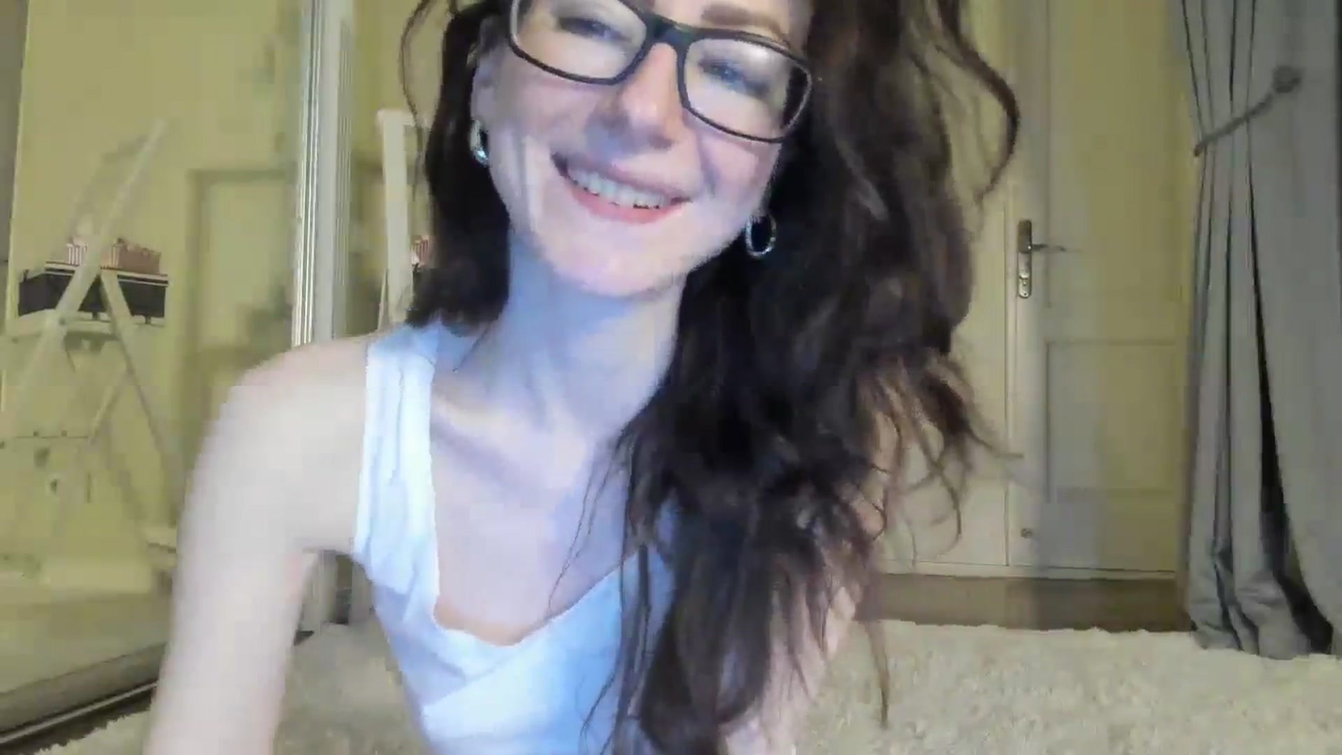 Gallery image thumbnail from Baby_Jewel's myfreecams stream on, 08/28/2024, 10:16 image 11 of 20