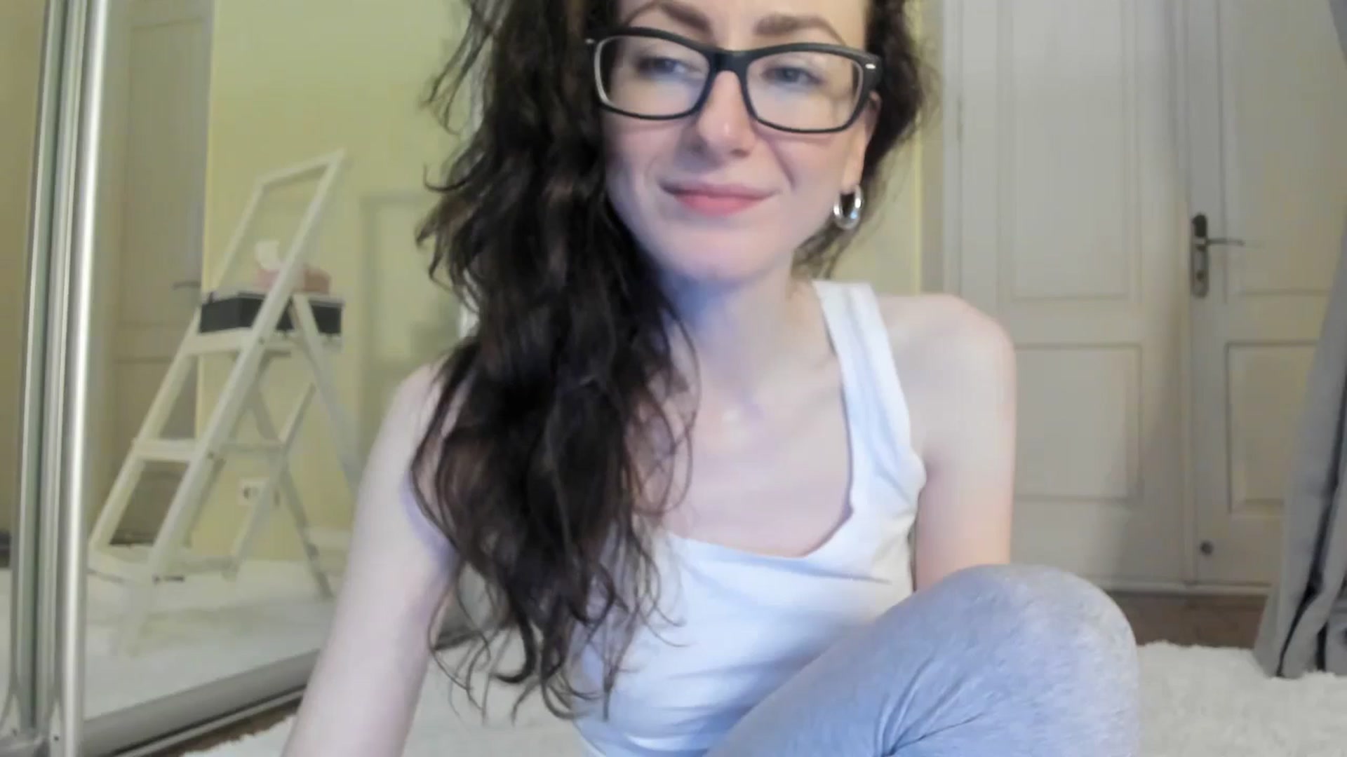 Gallery image thumbnail from Baby_Jewel's myfreecams stream on, 08/28/2024, 13:08 image 14 of 20
