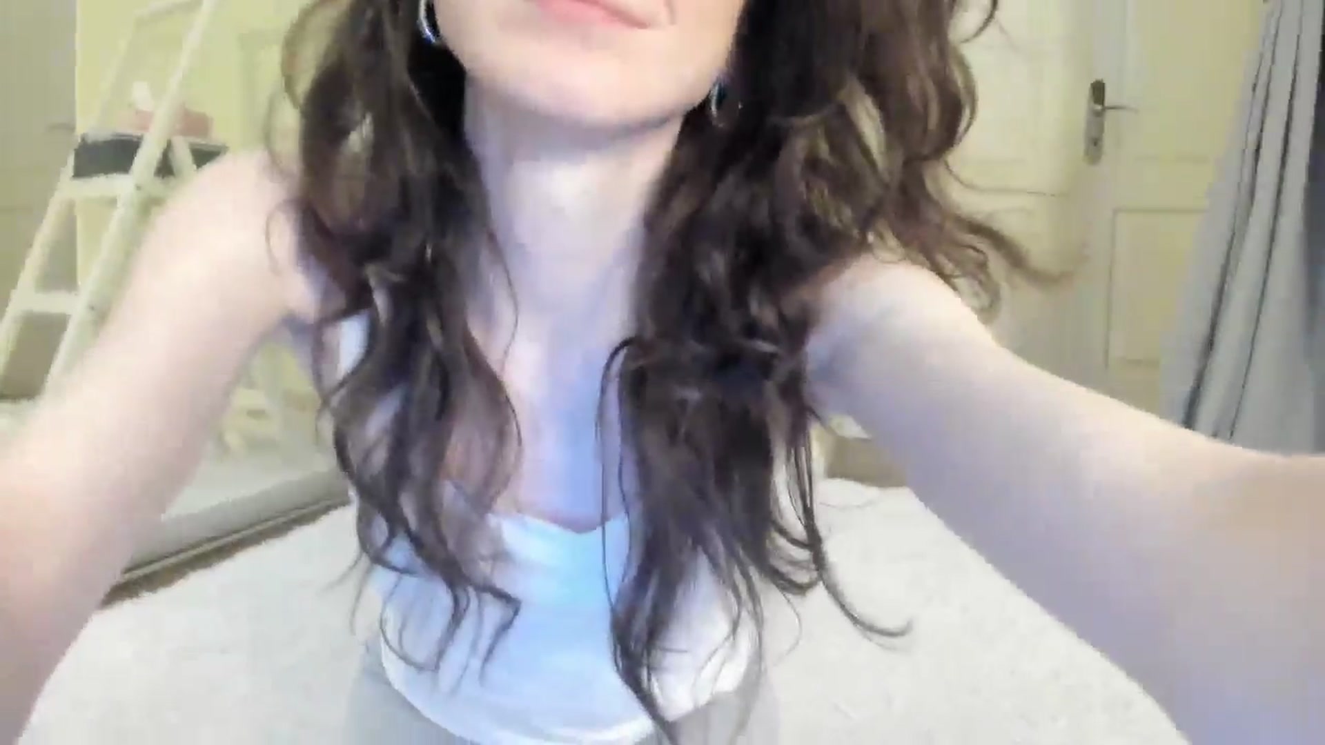 Gallery image thumbnail from Baby_Jewel's myfreecams stream on, 08/28/2024, 13:08 image 17 of 20