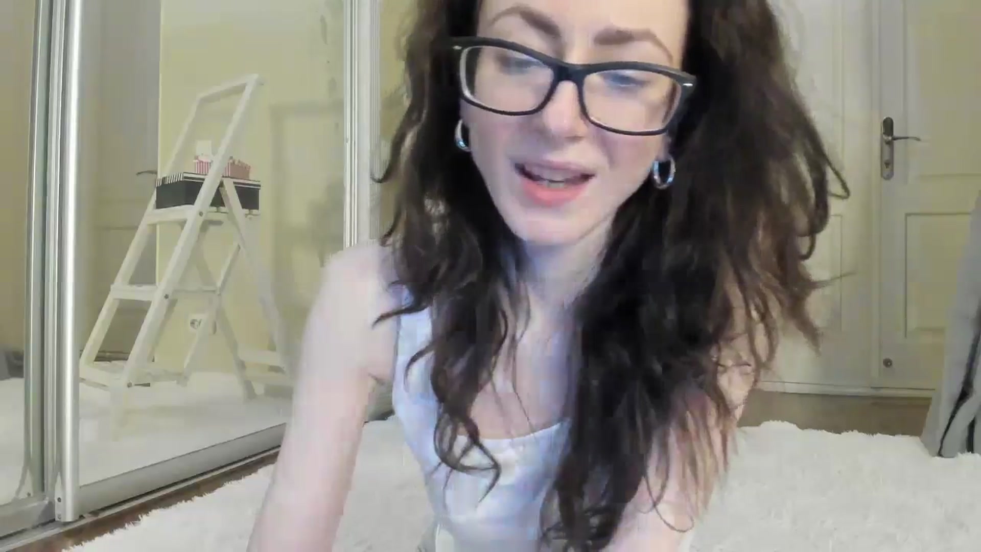 Gallery image thumbnail from Baby_Jewel's myfreecams stream on, 08/28/2024, 13:08 image 9 of 20