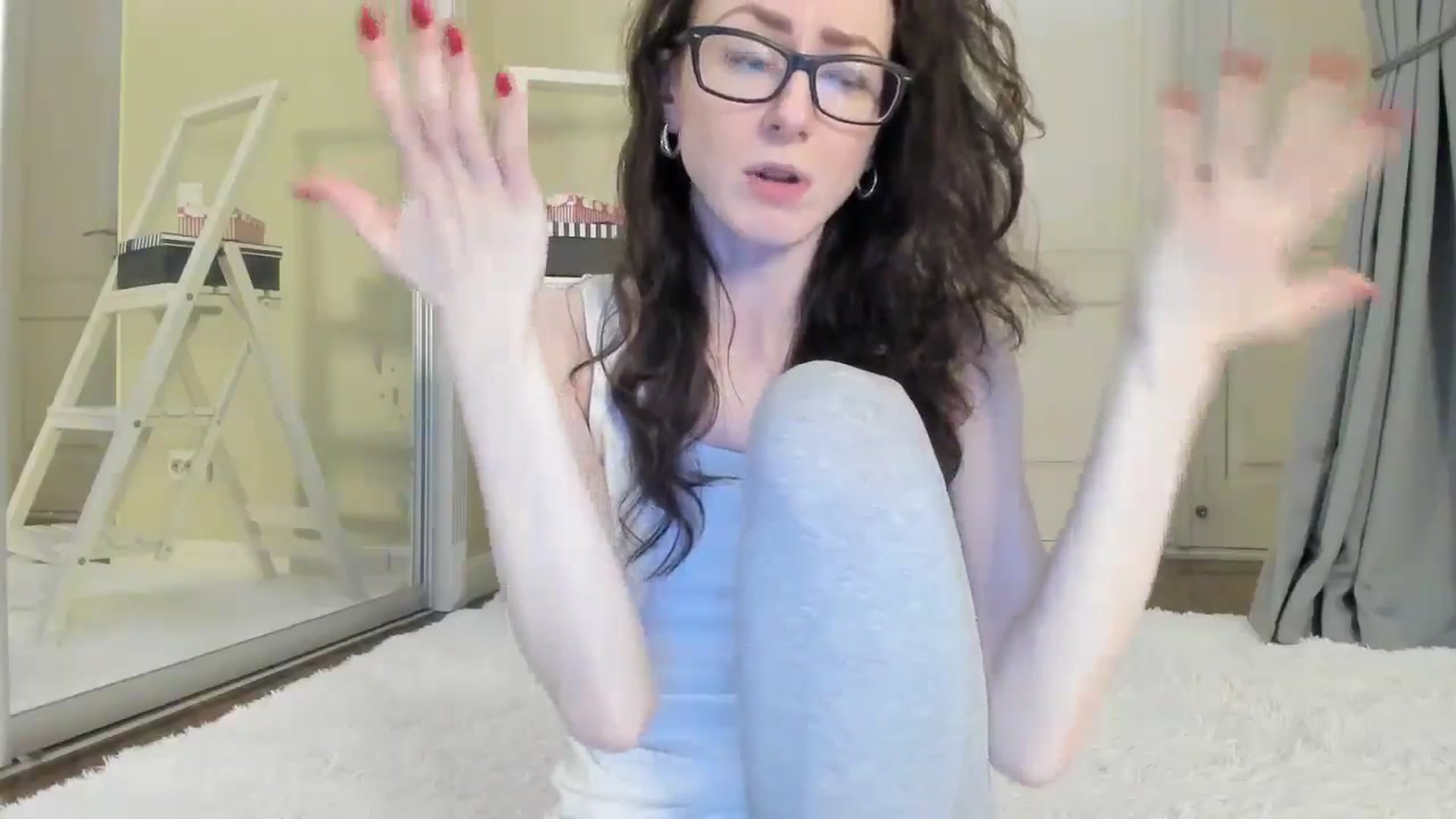 Gallery image thumbnail from Baby_Jewel's myfreecams stream on, 08/28/2024, 13:41 image 17 of 20