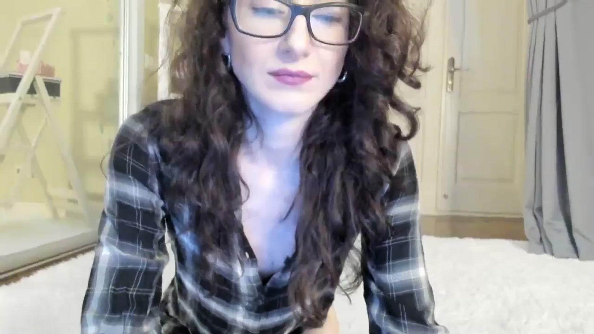 Gallery image thumbnail from Baby_Jewel's myfreecams stream on, 08/29/2024, 09:16 image 3 of 20