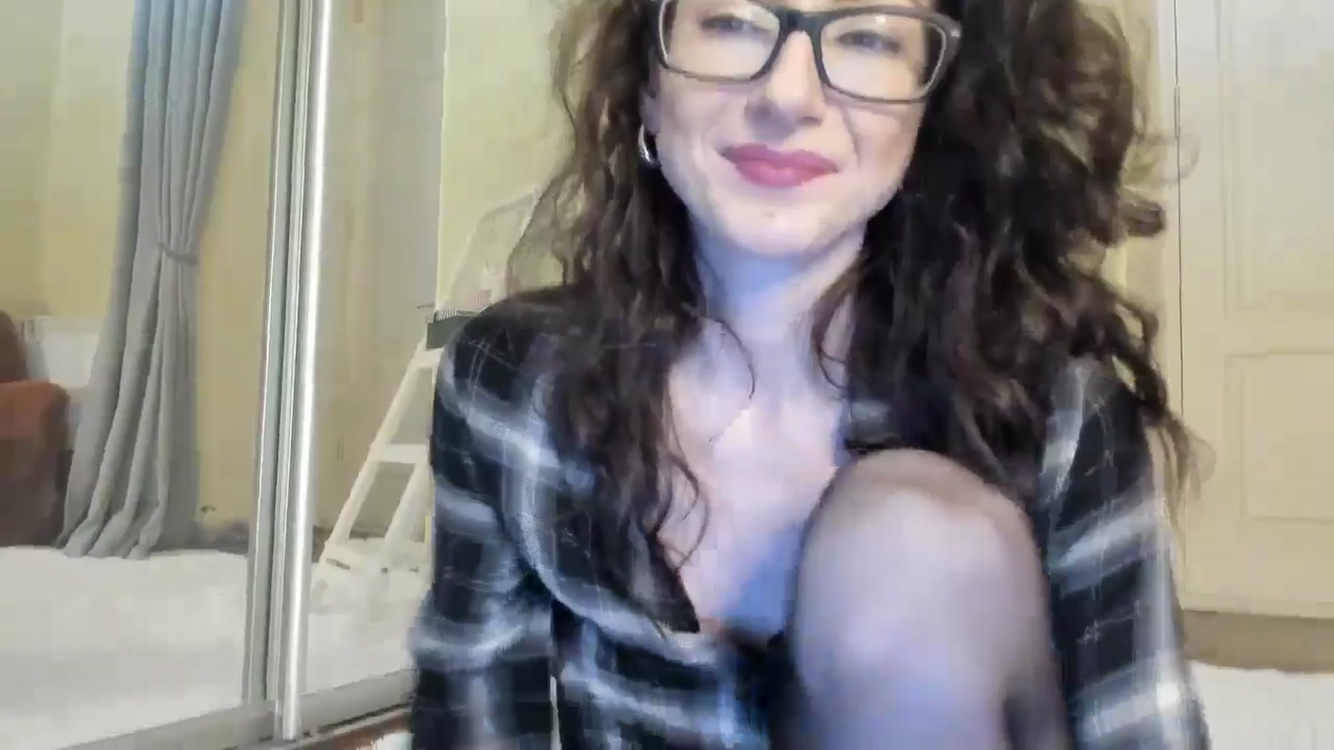 Gallery image thumbnail from Baby_Jewel's myfreecams stream on, 08/29/2024, 09:16 image 17 of 20