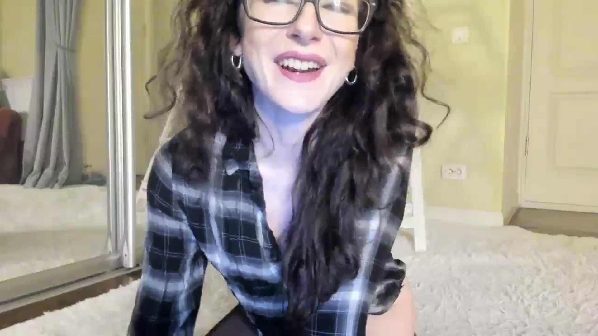 Gallery image thumbnail from Baby_Jewel's myfreecams stream on, 08/29/2024, 14:31 image 2 of 20