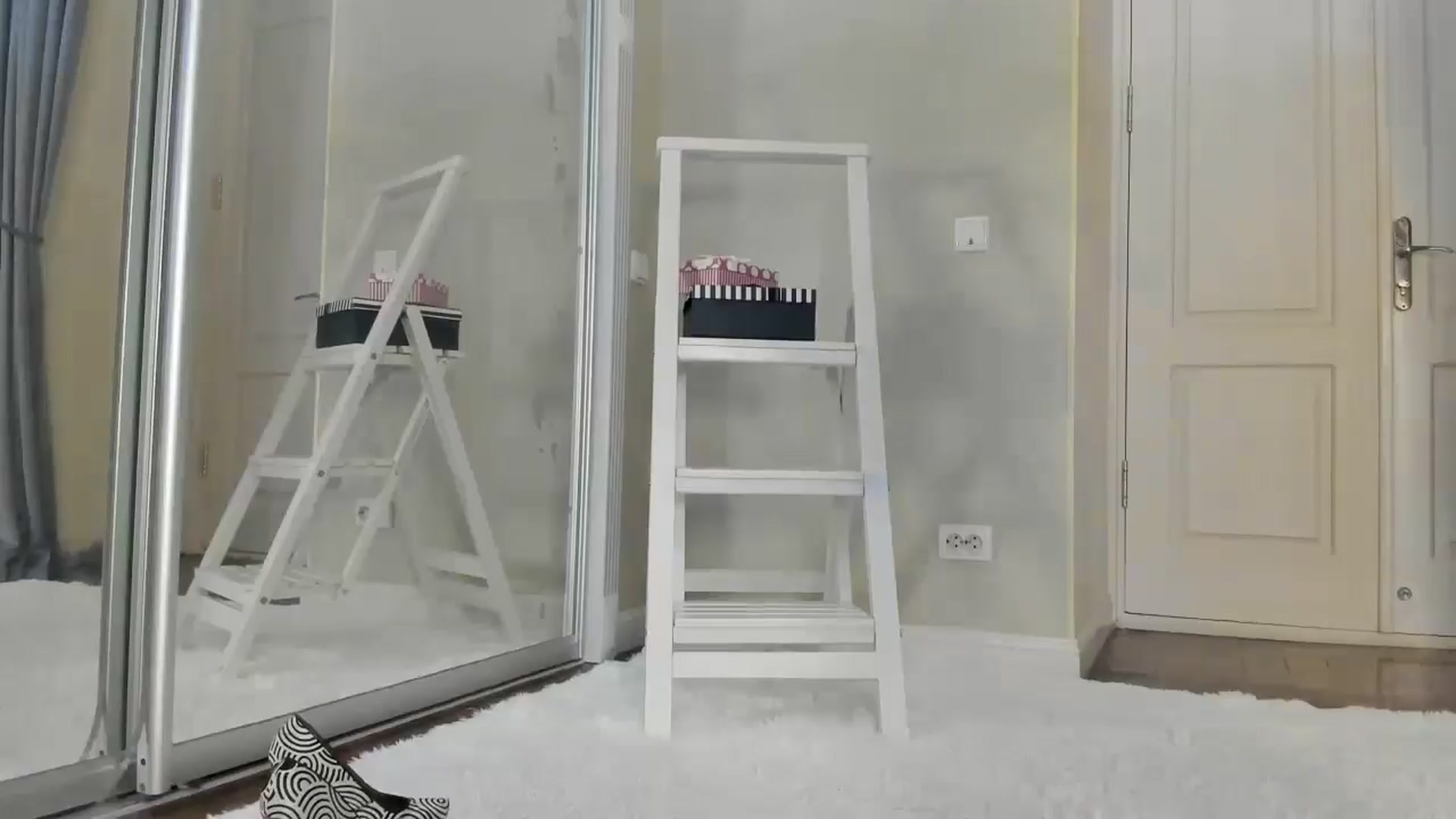 Gallery image thumbnail from Baby_Jewel's myfreecams stream on, 08/30/2024, 10:25 image 9 of 20
