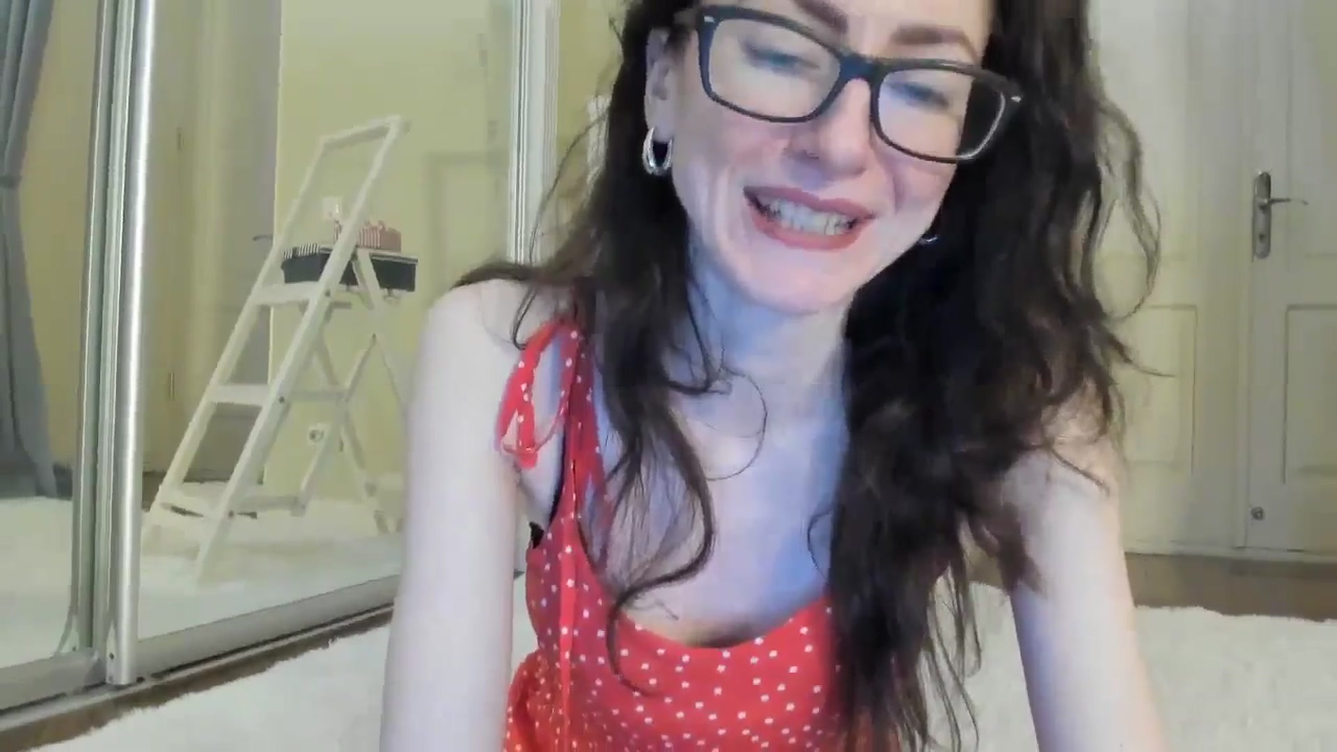 Gallery image thumbnail from Baby_Jewel's myfreecams stream on, 09/03/2024, 09:51 image 6 of 20