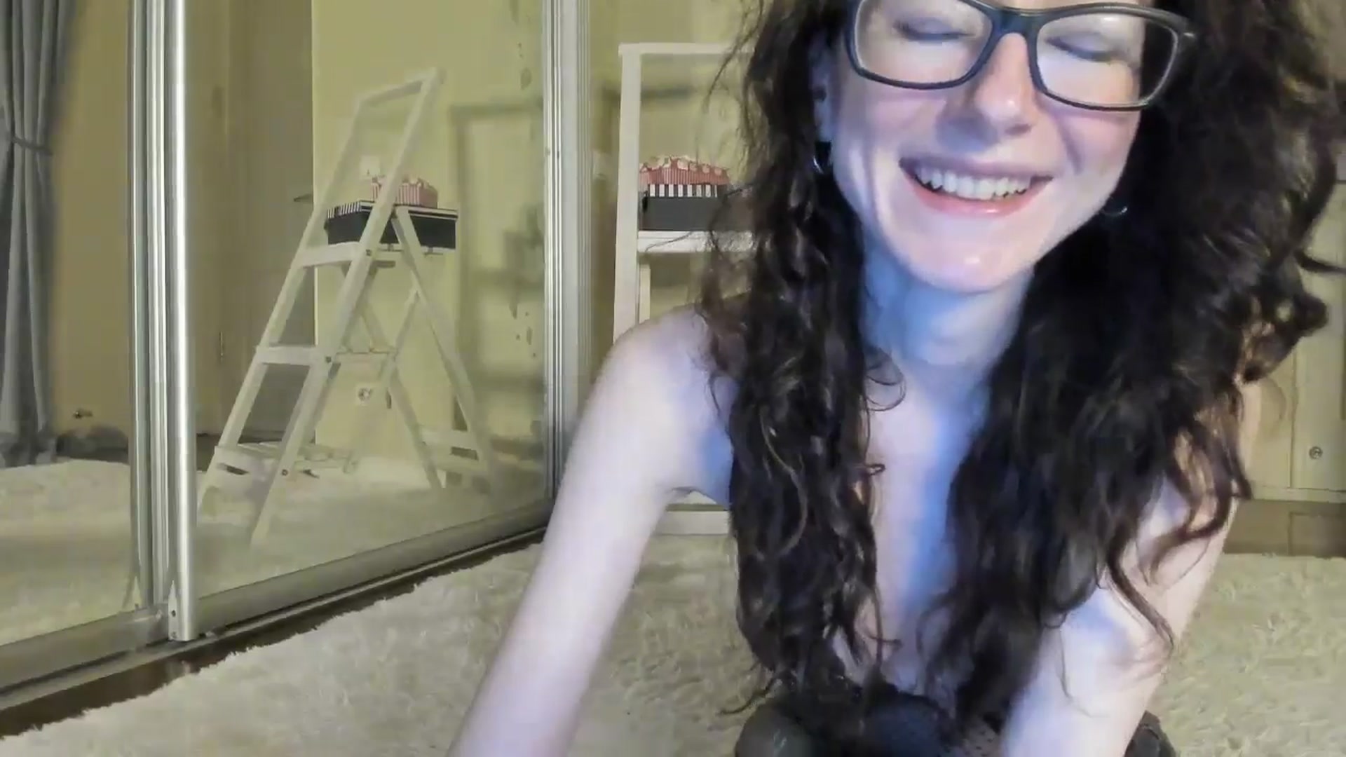 Gallery image thumbnail from Baby_Jewel's myfreecams stream on, 09/04/2024, 08:53 image 12 of 20