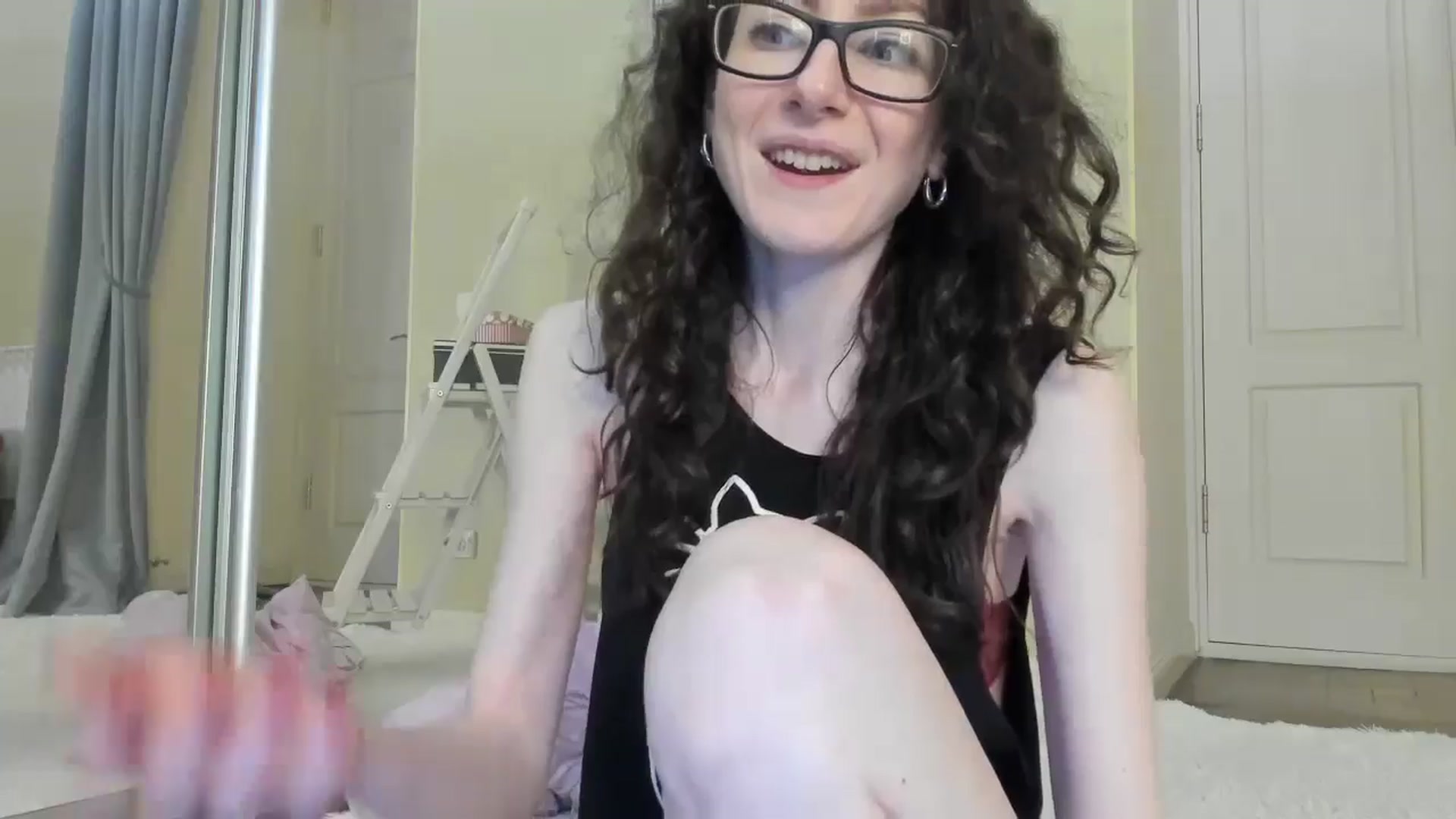 Gallery image thumbnail from Baby_Jewel's myfreecams stream on, 09/06/2024, 12:19 image 4 of 20