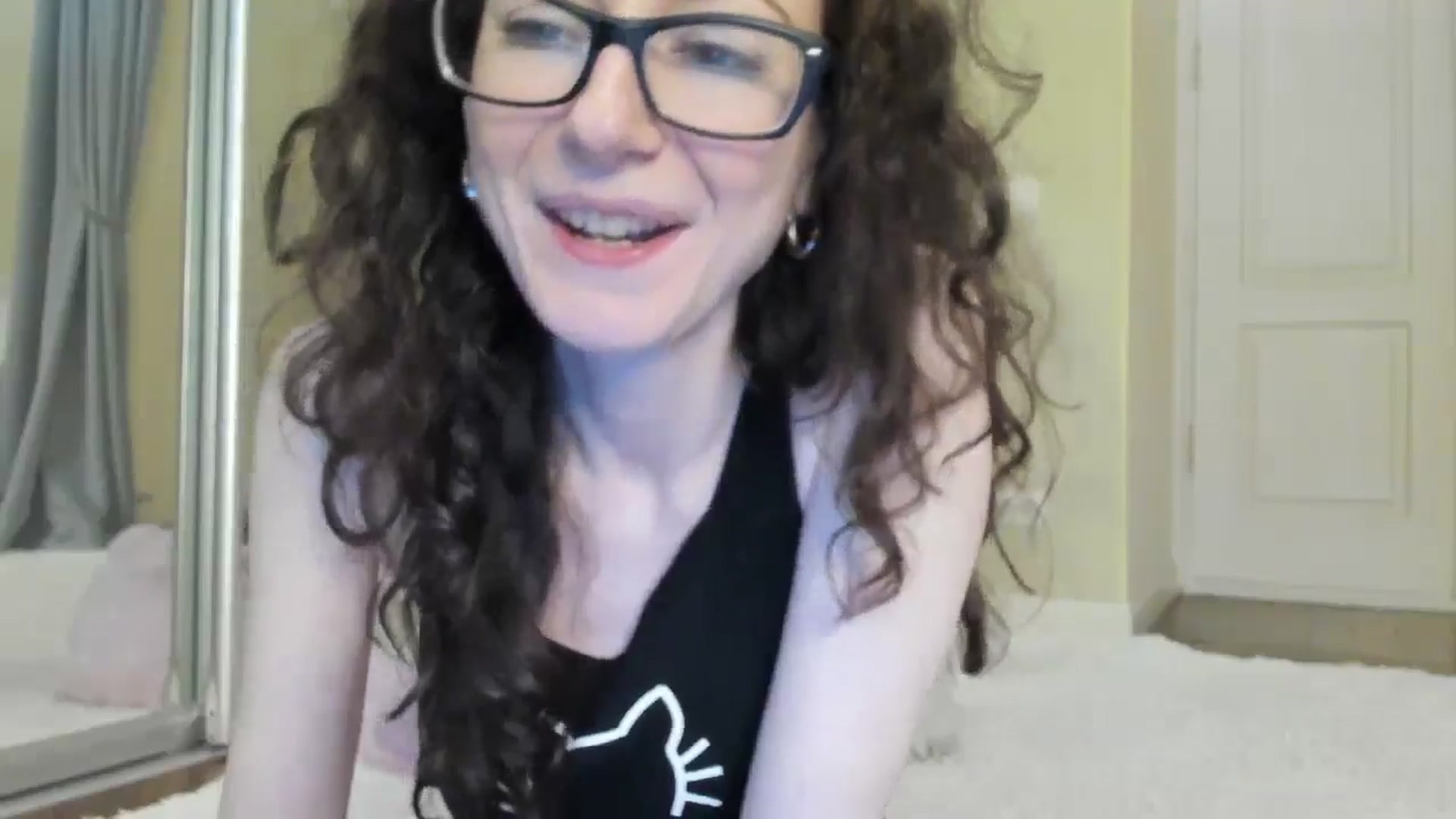 Gallery image thumbnail from Baby_Jewel's myfreecams stream on, 09/06/2024, 12:19 image 9 of 20
