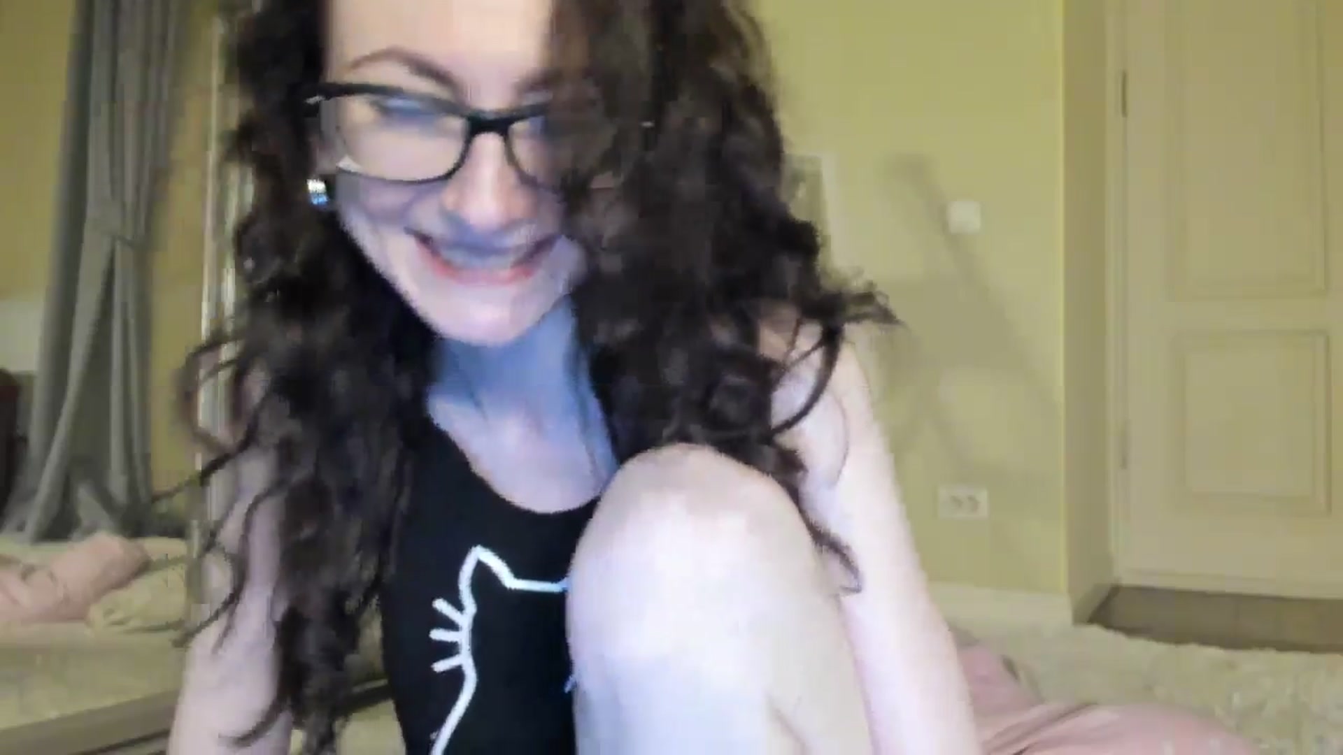 Gallery image thumbnail from Baby_Jewel's myfreecams stream on, 09/06/2024, 14:24 image 13 of 20