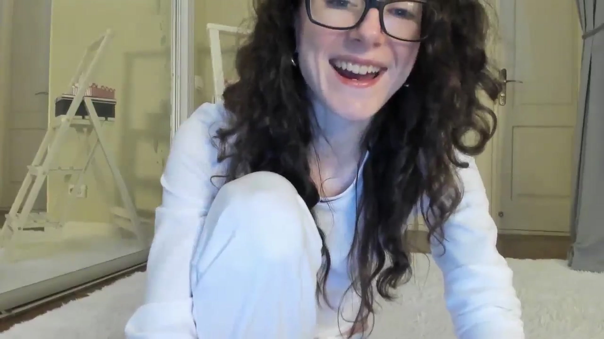 Gallery image thumbnail from Baby_Jewel's myfreecams stream on, 09/10/2024, 09:59 image 6 of 20