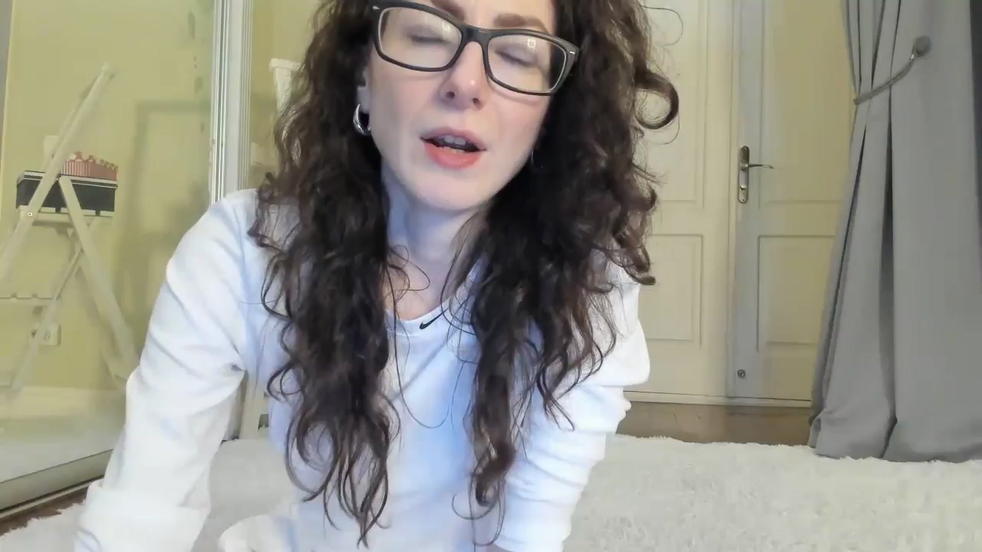 Gallery image thumbnail from Baby_Jewel's myfreecams stream on, 09/10/2024, 11:24 image 1 of 20