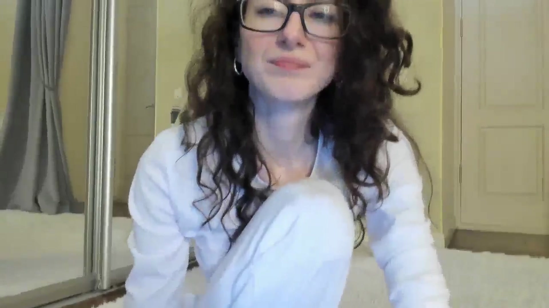 Gallery image thumbnail from Baby_Jewel's myfreecams stream on, 09/10/2024, 13:18 image 9 of 20