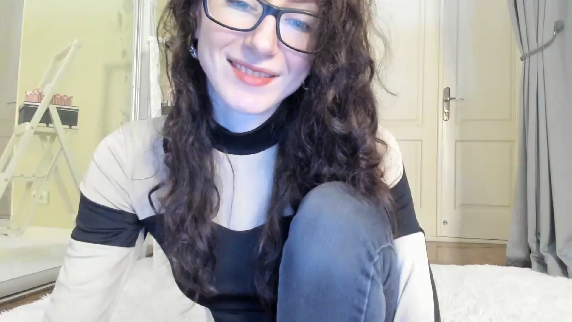 Gallery image thumbnail from Baby_Jewel's myfreecams stream on, 09/18/2024, 08:40 image 20 of 20
