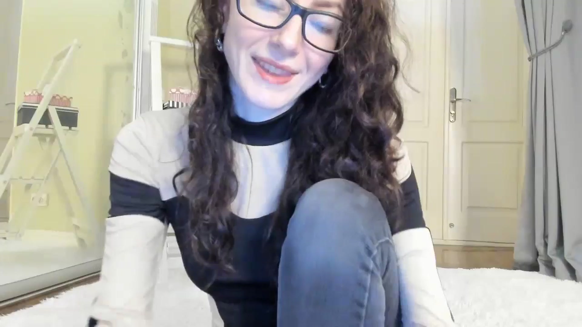 Gallery image thumbnail from Baby_Jewel's myfreecams stream on, 09/18/2024, 08:40 image 15 of 20